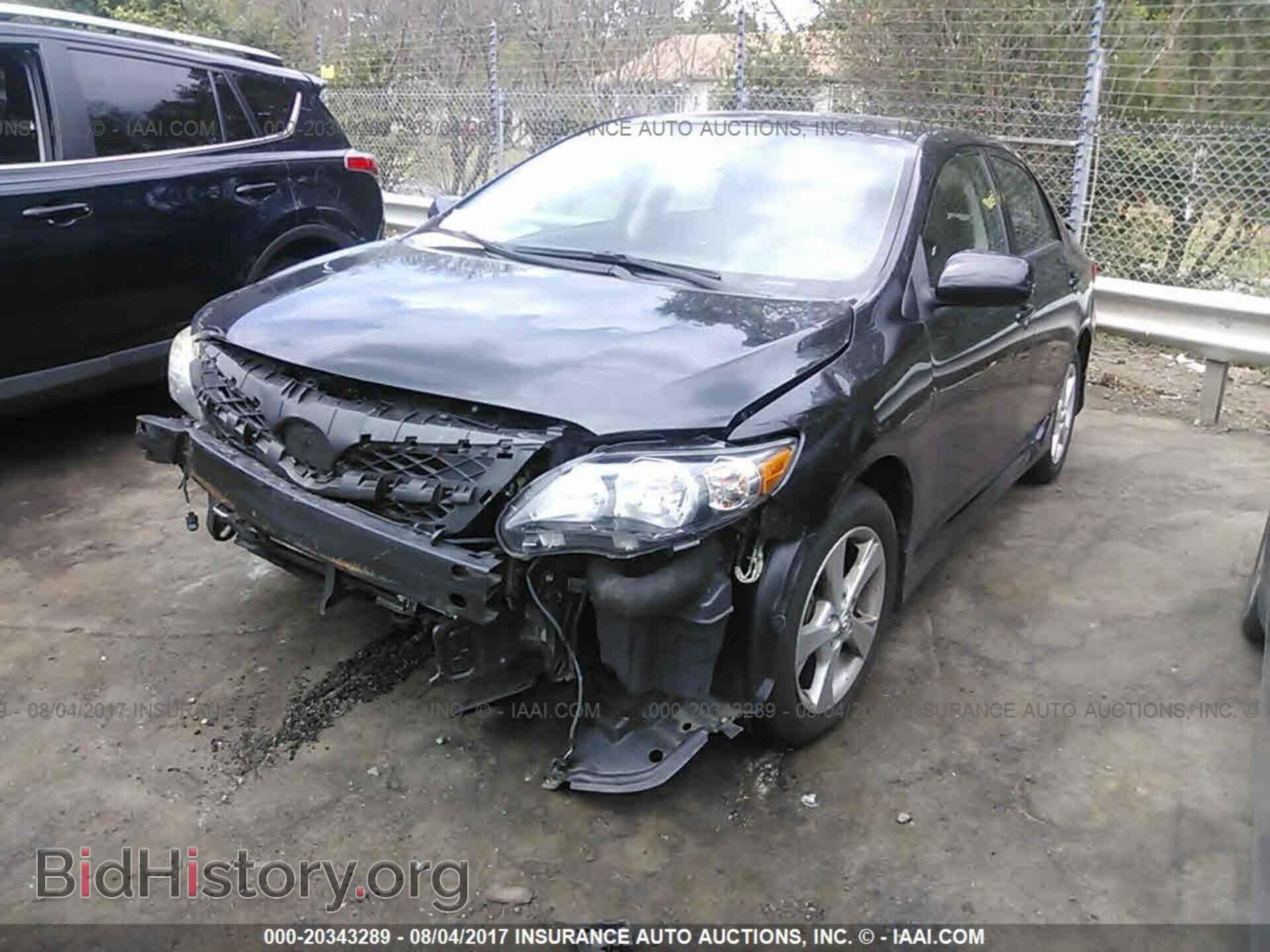 2011 Toyota Corolla - VIN: 2T1BU4EE6BC590738 - Фото 2