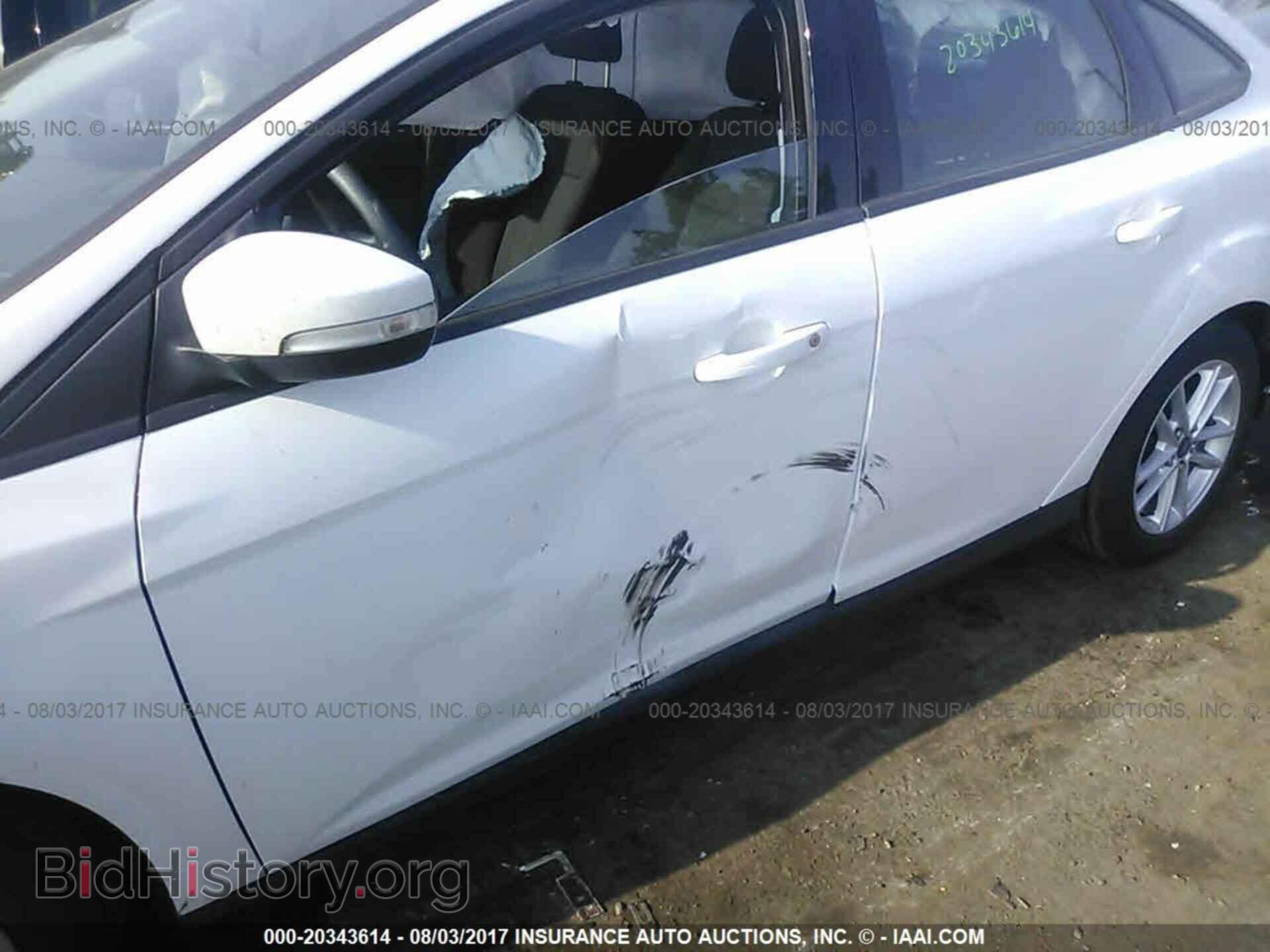 2016 Ford Focus - VIN: 1FADP3F21GL398227 - Photo 6