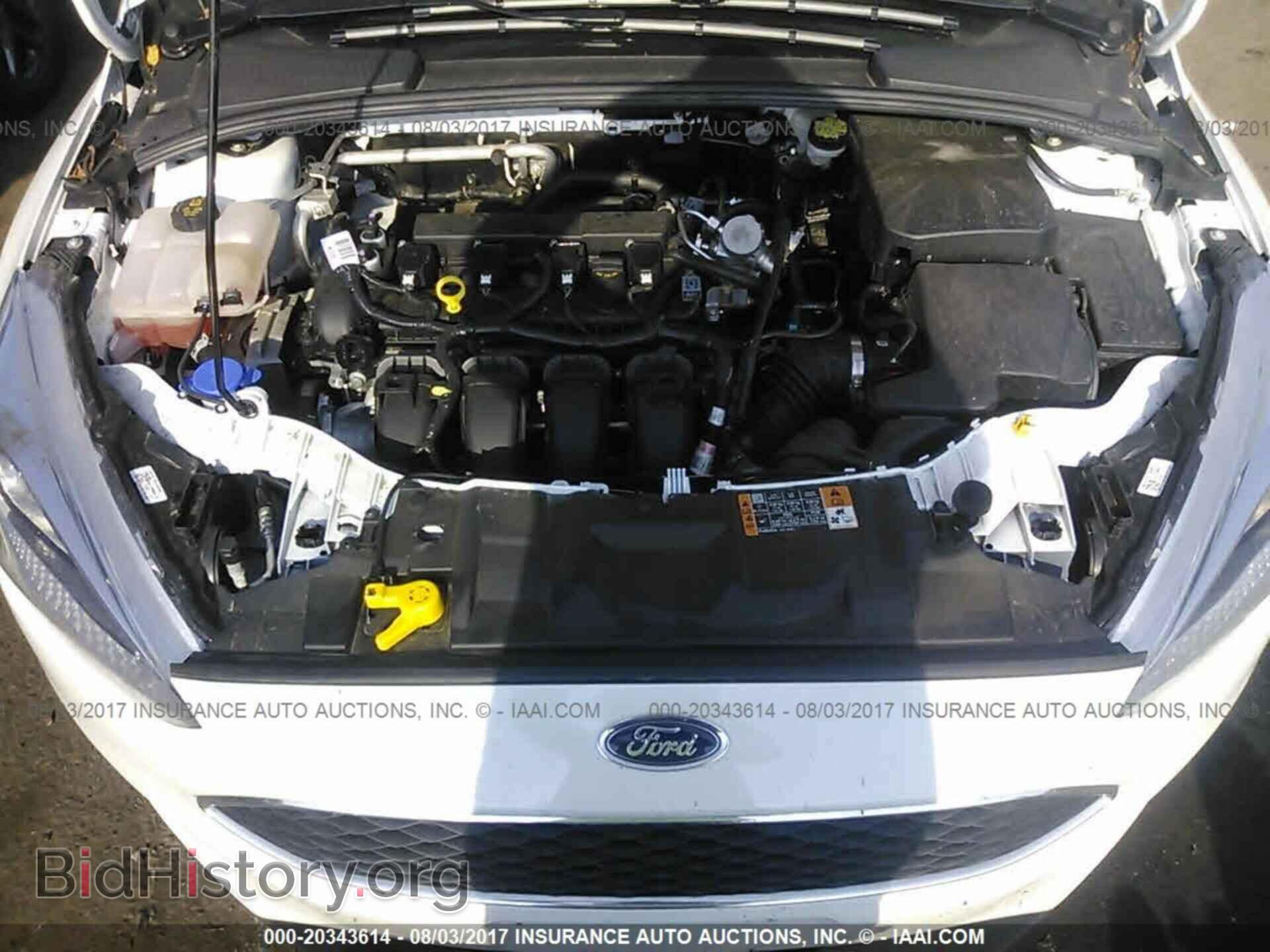 2016 Ford Focus - VIN: 1FADP3F21GL398227 - Photo 10