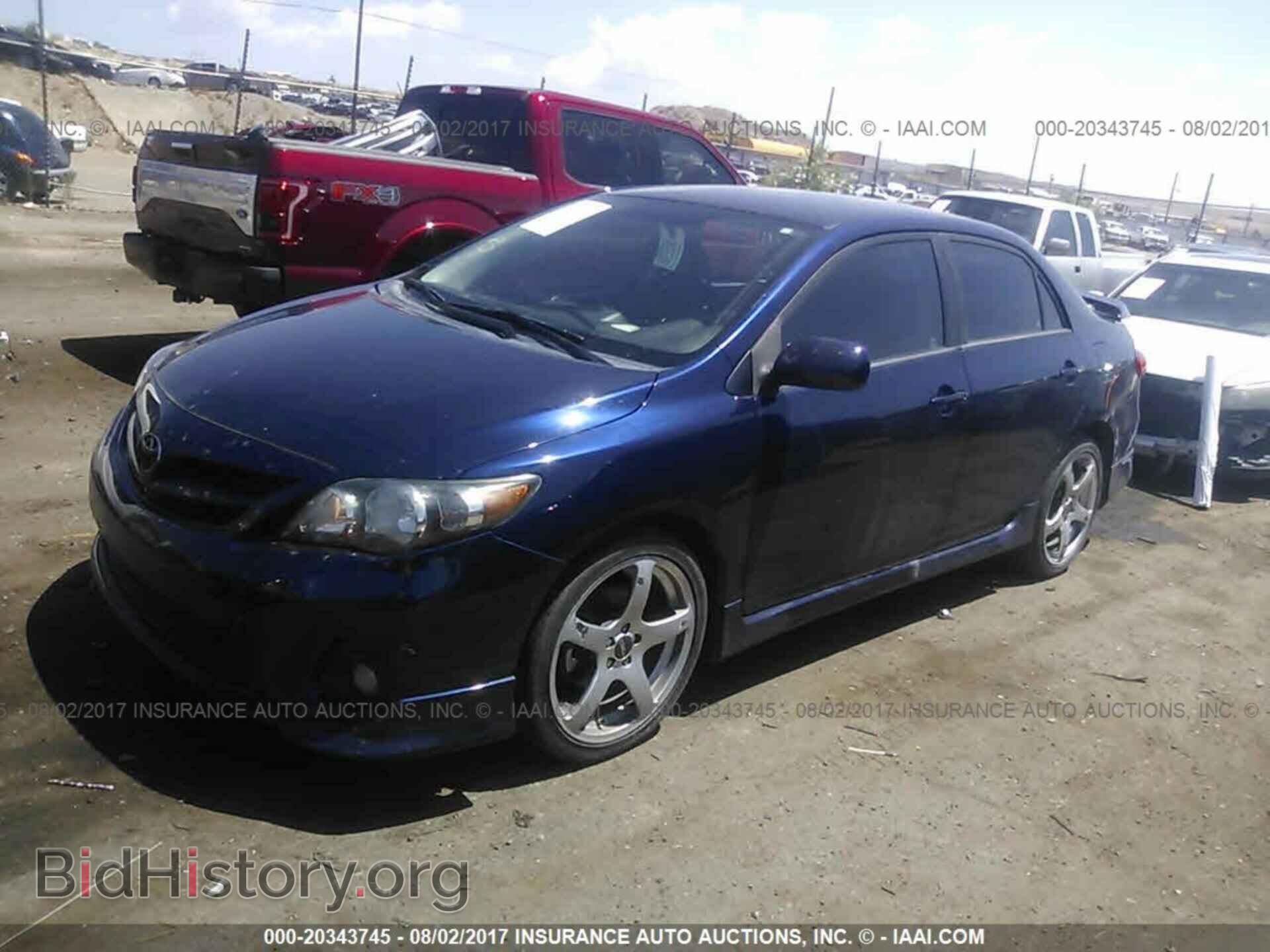 2013 Toyota Corolla - VIN: 5YFBU4EE6DP111138 - Photo 2
