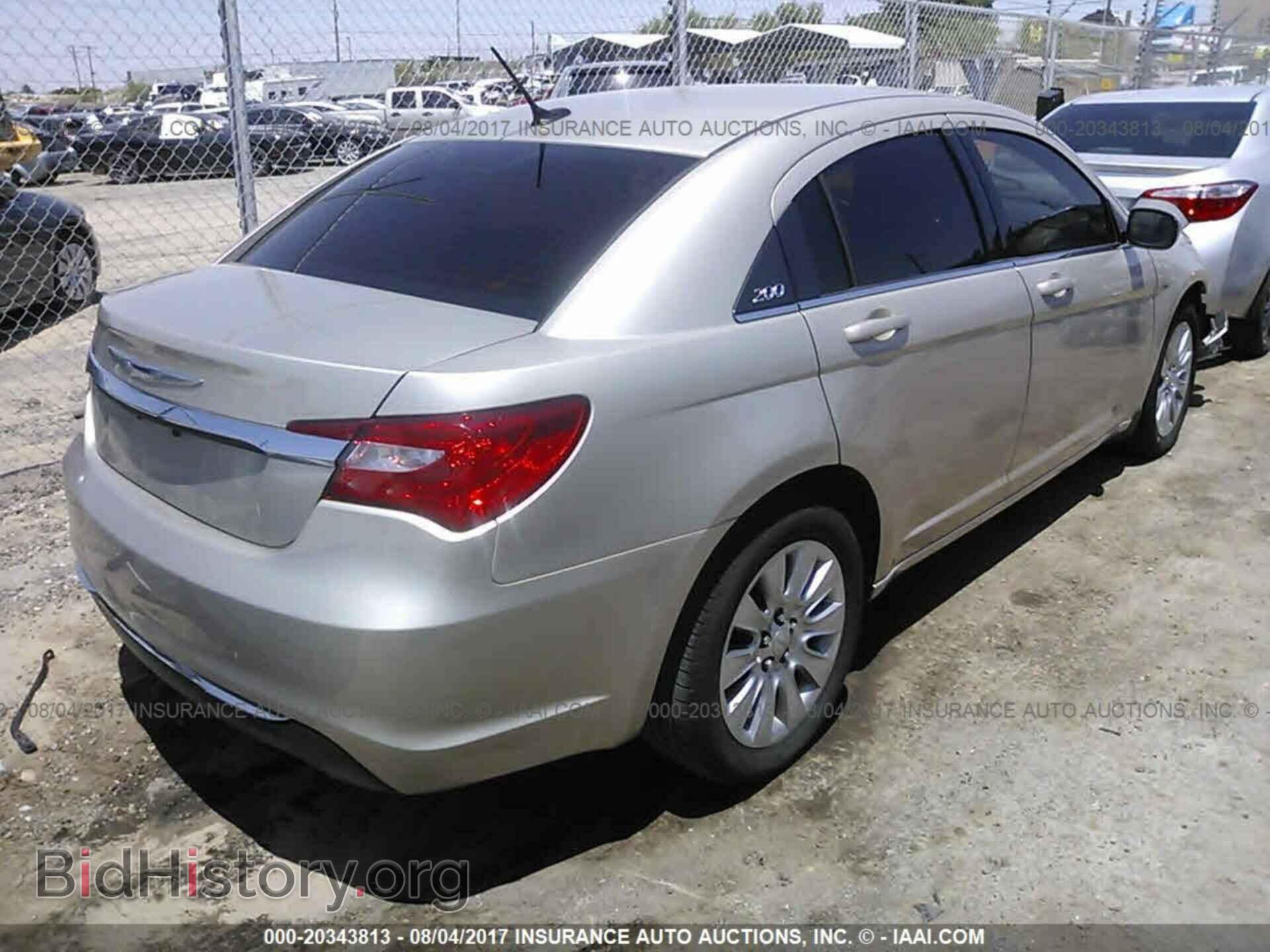 2013 Chrysler 200 - VIN: 1C3CCBAB9DN722984 - Фото 4