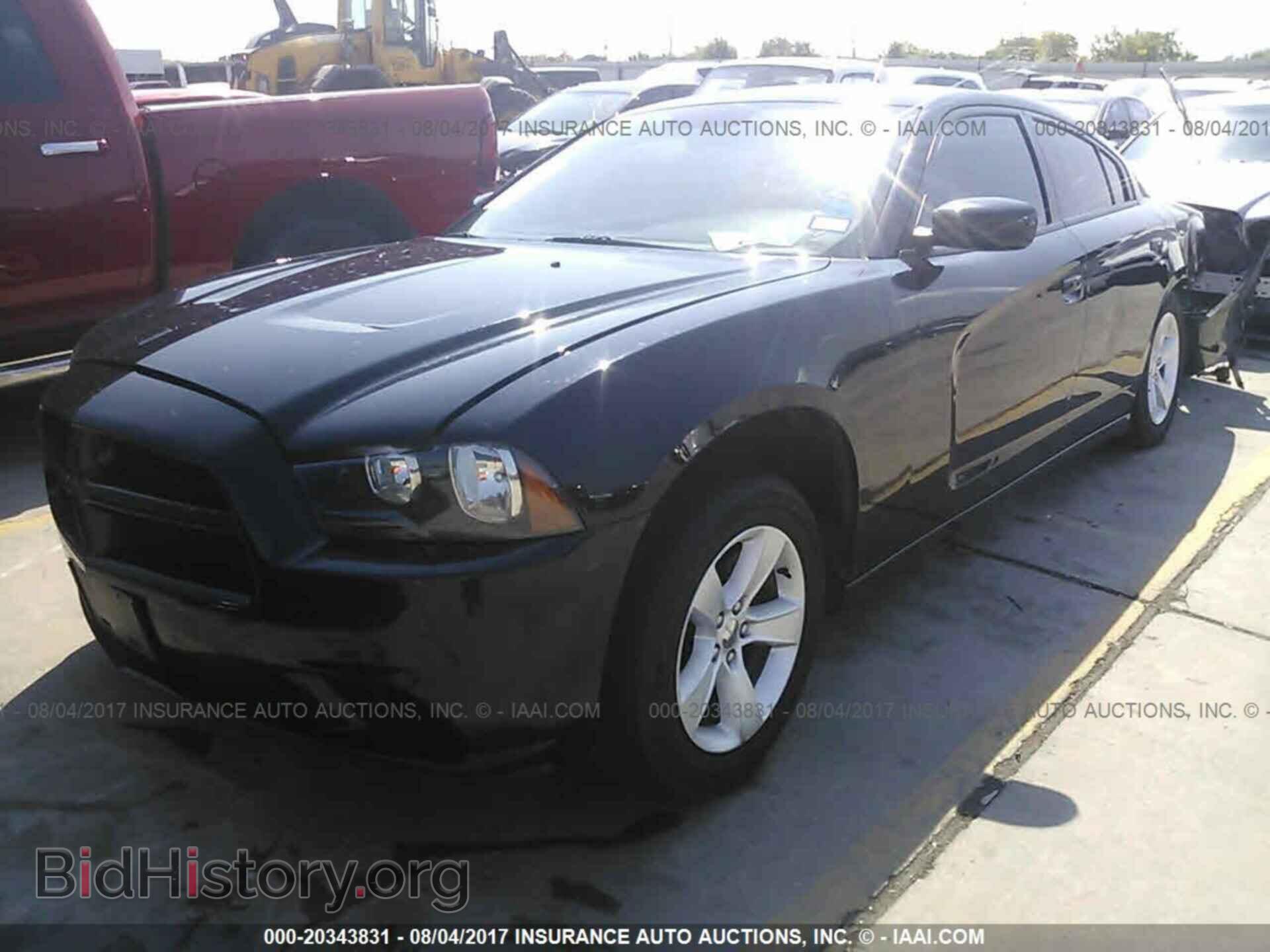 2014 Dodge Charger - VIN: 2C3CDXBG2EH154821 - Фото 2