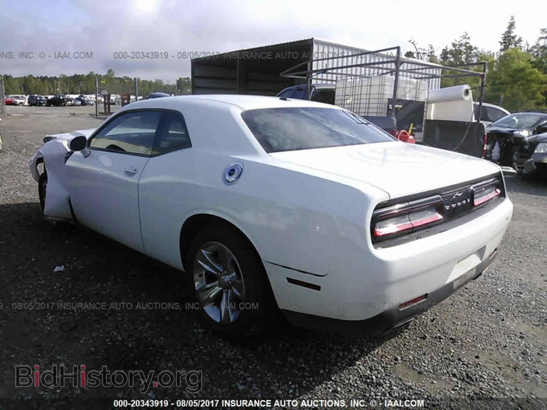 2016 Dodge Challenger - VIN: 2C3CDZAG0GH124765 - Photo 3