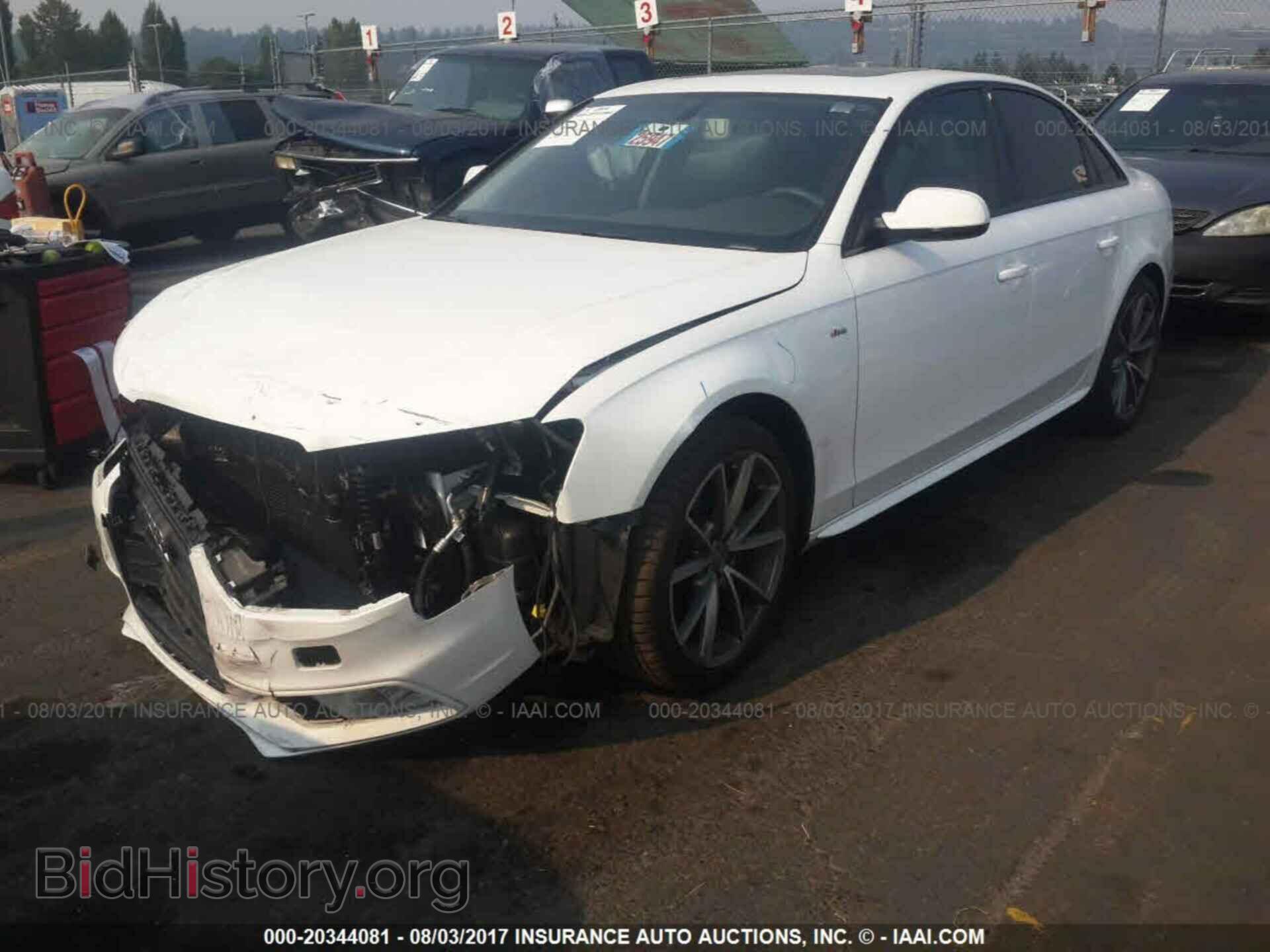 2016 Audi A4 - VIN: WAUBFAFL3GN014063 - Photo 2