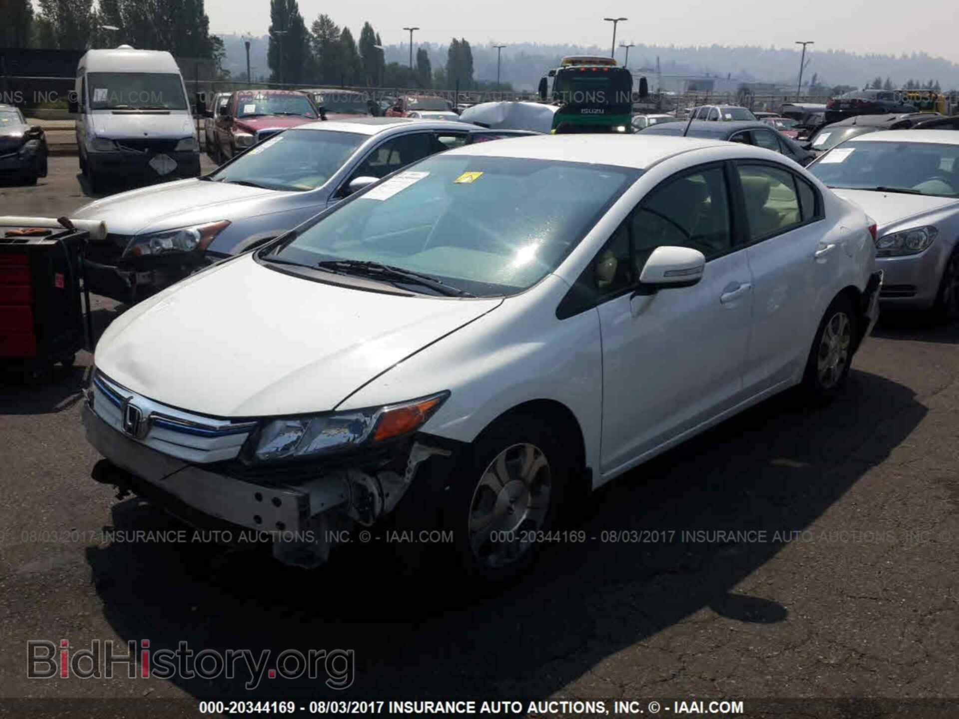 2012 Honda Civic - VIN: JHMFB4F22CS011044 - Photo 2