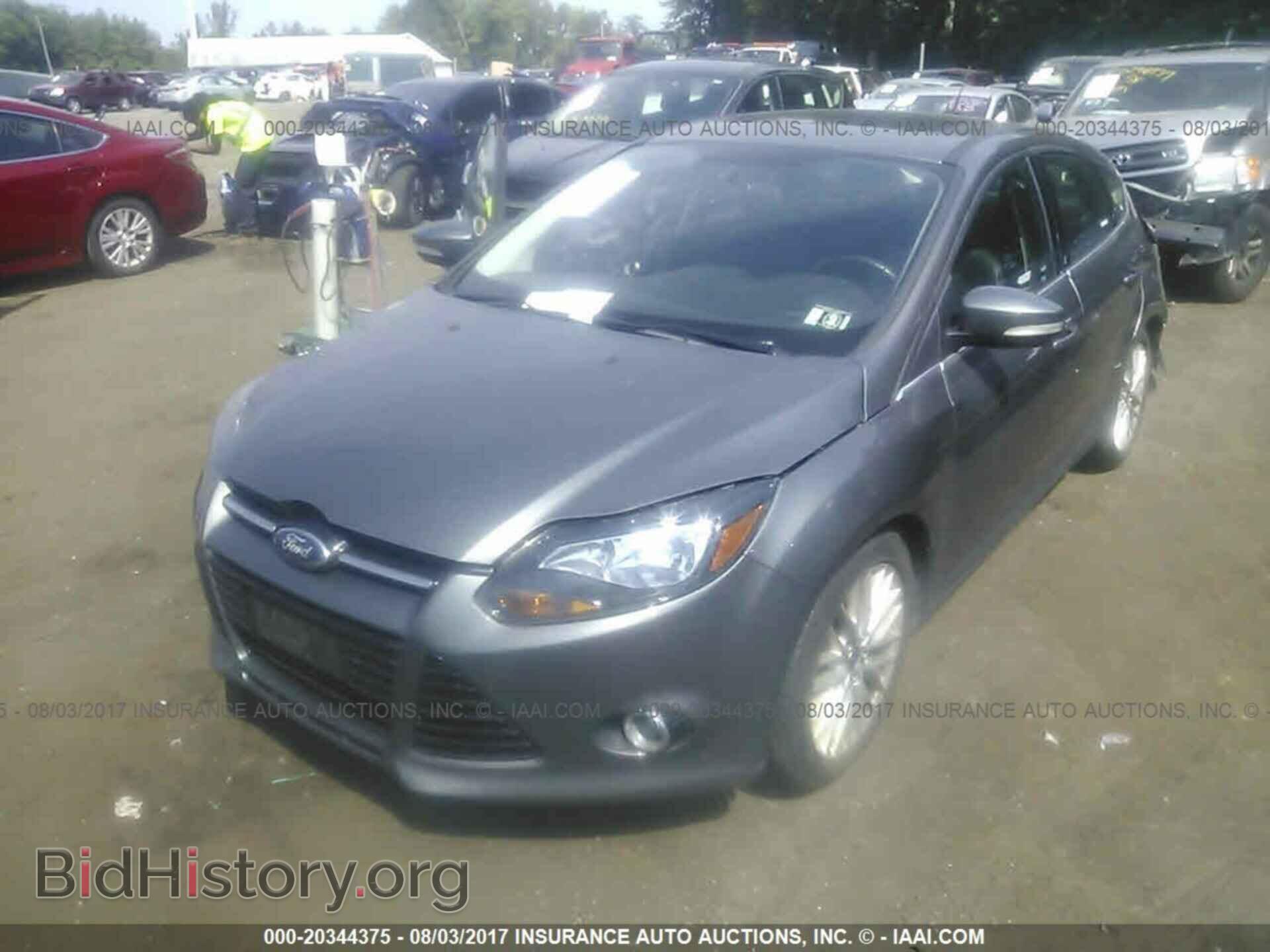 2014 Ford Focus - VIN: 1FADP3N28EL153438 - Photo 2