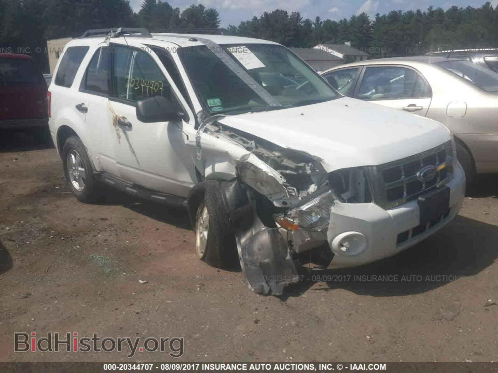 Photo 1FMCU9D72CKB18746 - Ford Escape 2012