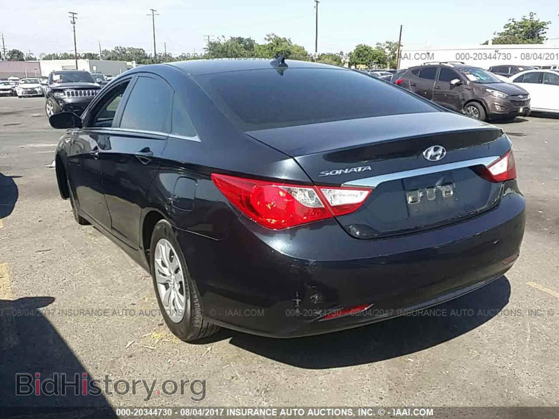 2012 Hyundai Sonata - VIN: 5NPEB4AC0CH419635 - Photo 3