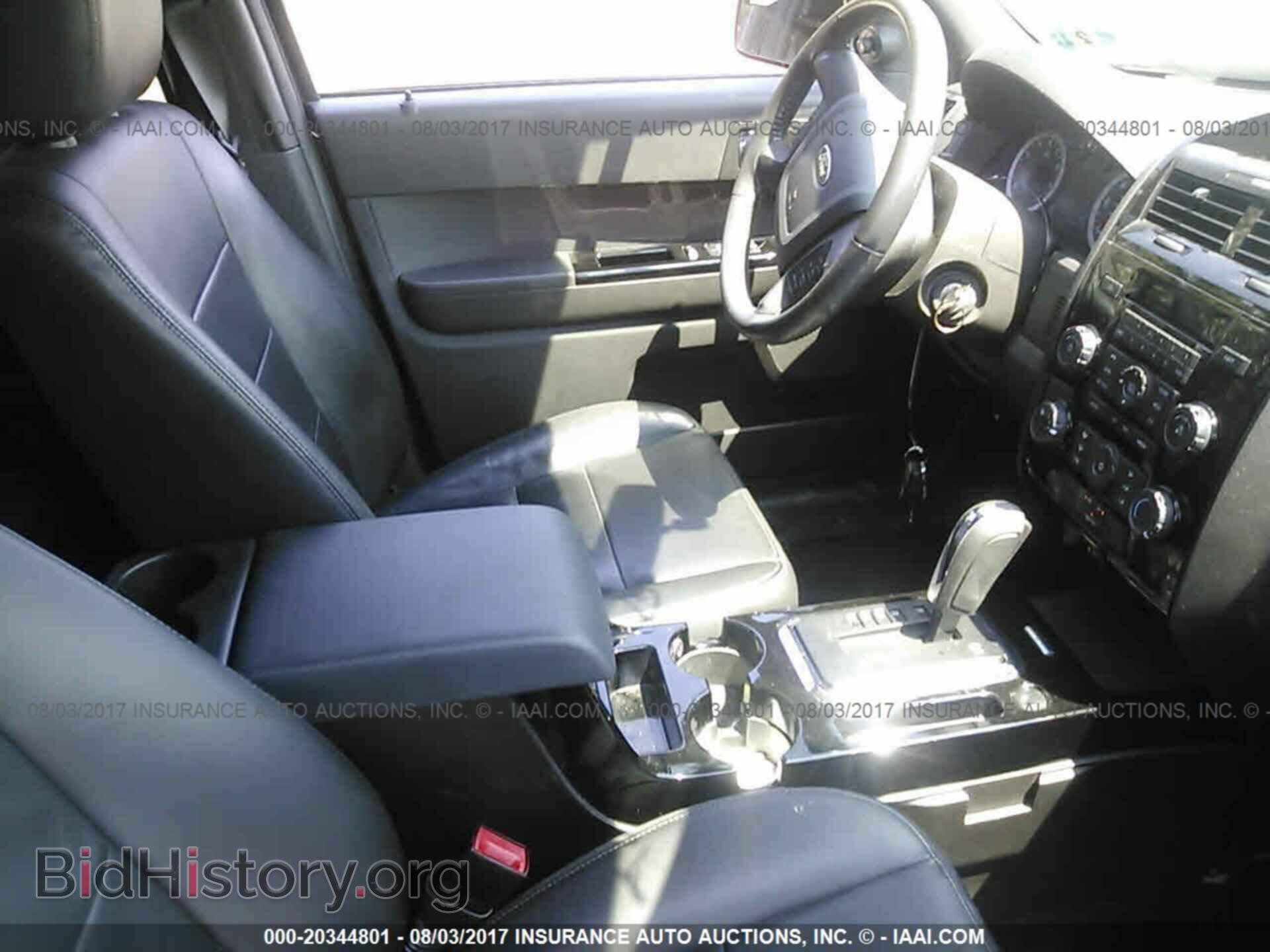 2011 Ford Escape - VIN: 1FMCU9E73BKA73247 - Photo 5