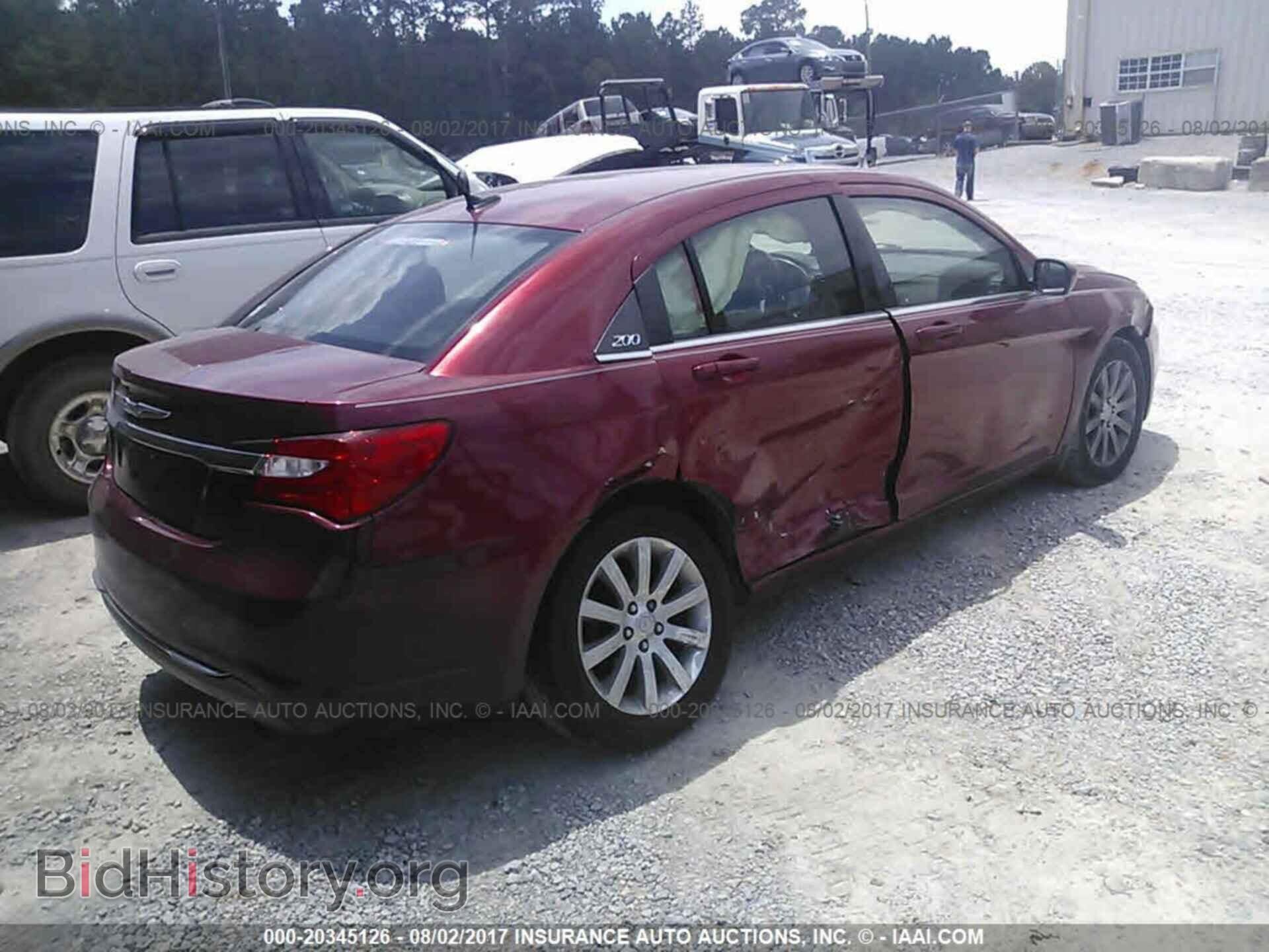 2012 Chrysler 200 - VIN: 1C3CCBBBXCN278611 - Photo 4