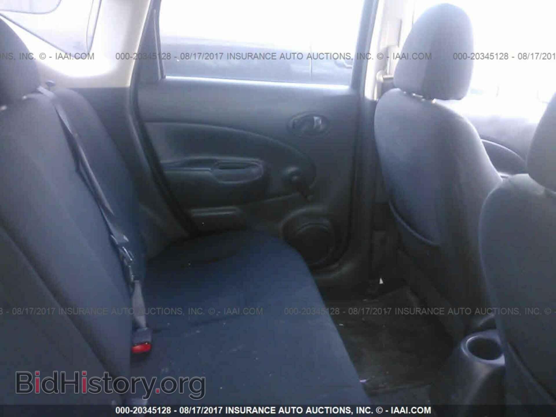 2014 Nissan Versa note - VIN: 3N1CE2CP7EL434500 - Photo 8