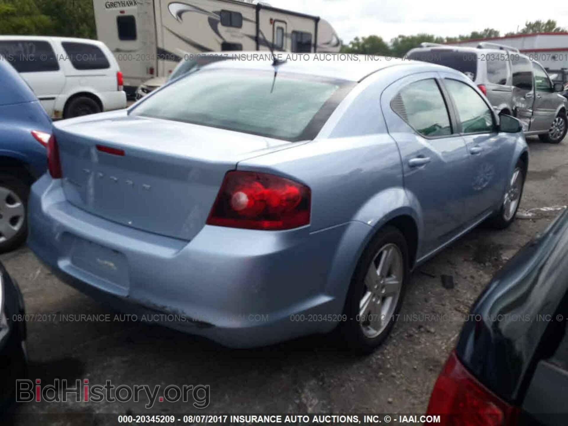 2013 Dodge Avenger - VIN: 1C3CDZAB3DN681872 - Photo 4