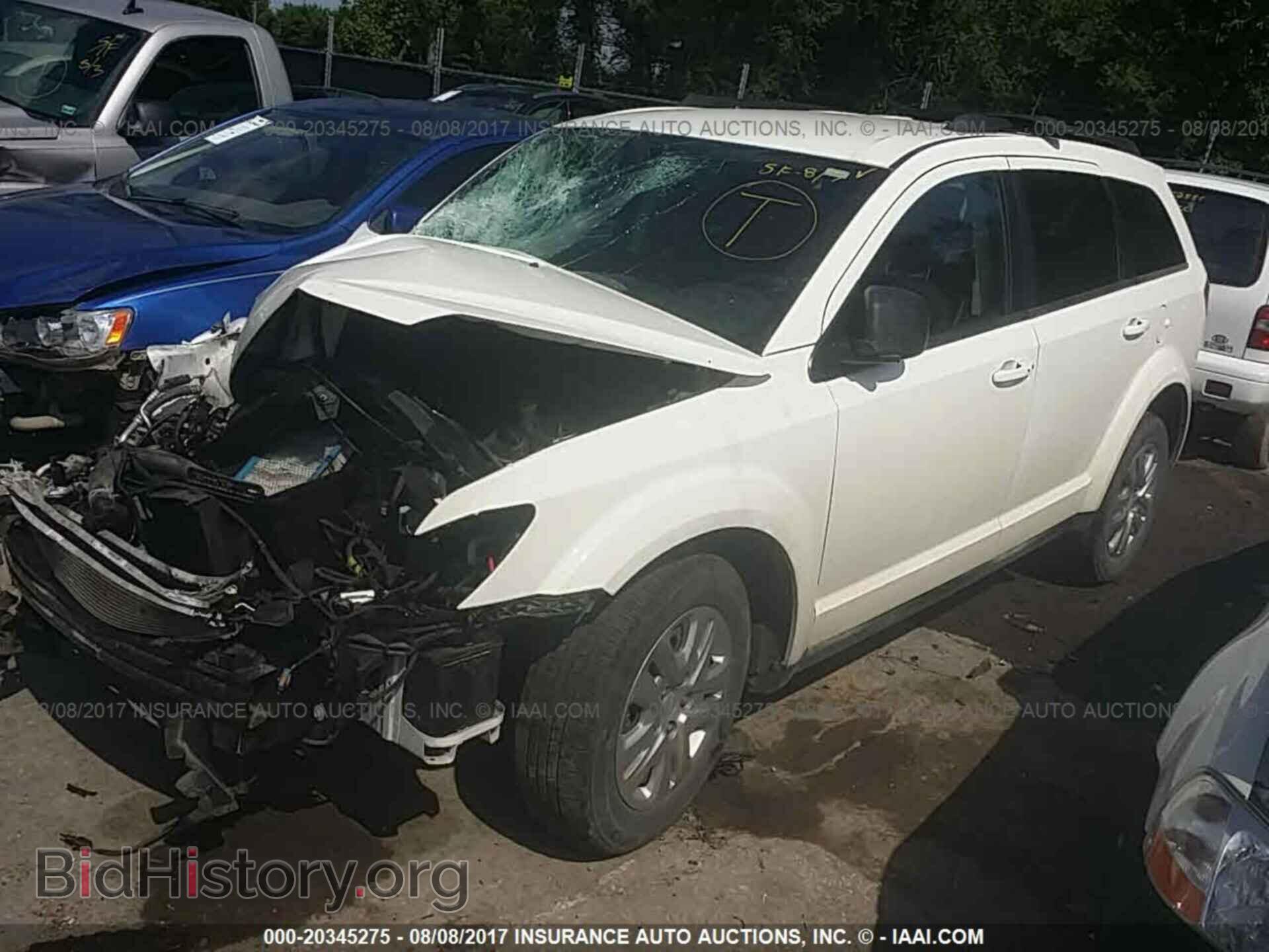 2016 Dodge Journey - VIN: 3C4PDCAB4GT118229 - Фото 2