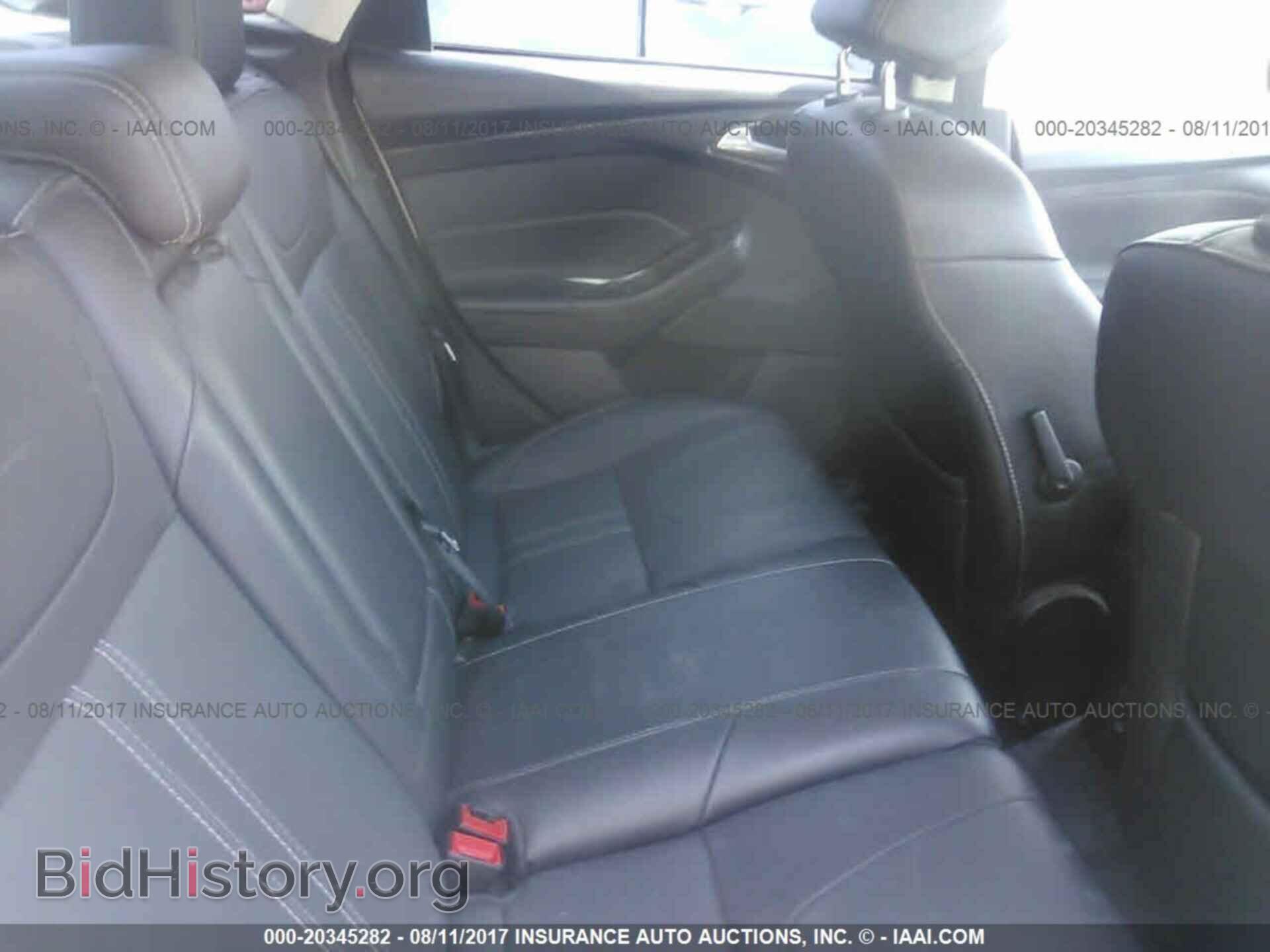 2014 Ford Focus - VIN: 1FADP3F26EL229740 - Photo 8
