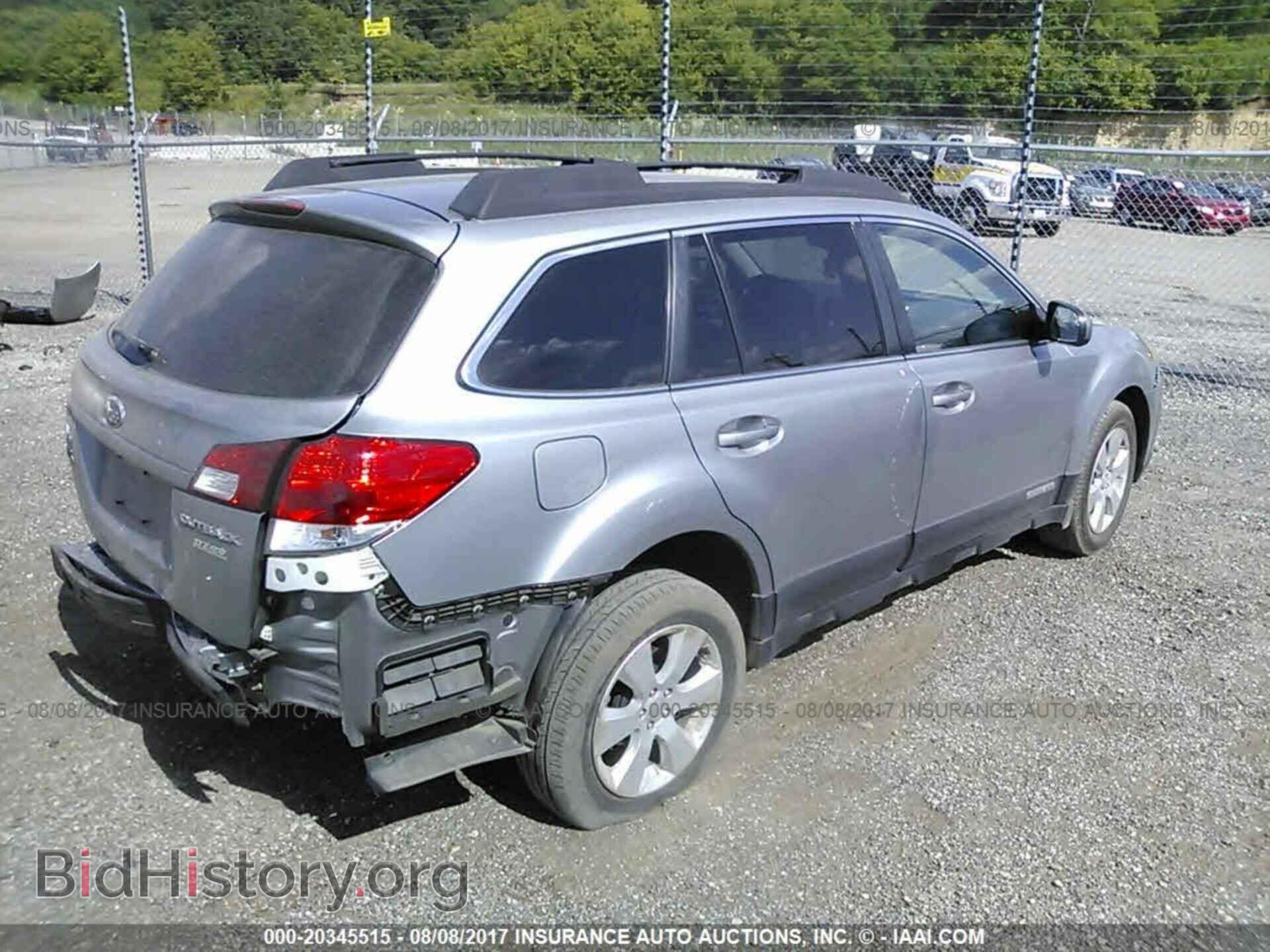 2011 Subaru Outback - VIN: 4S4BRBCC6B3407169 - Фото 4