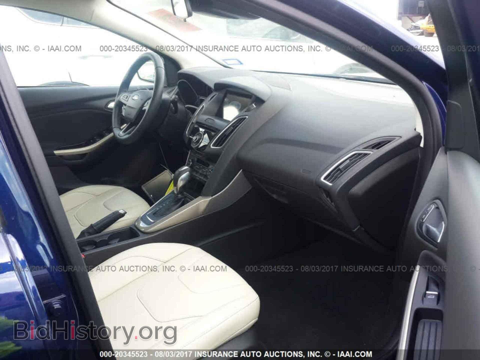 2016 Ford Focus - VIN: 1FADP3N26GL351082 - Фото 5