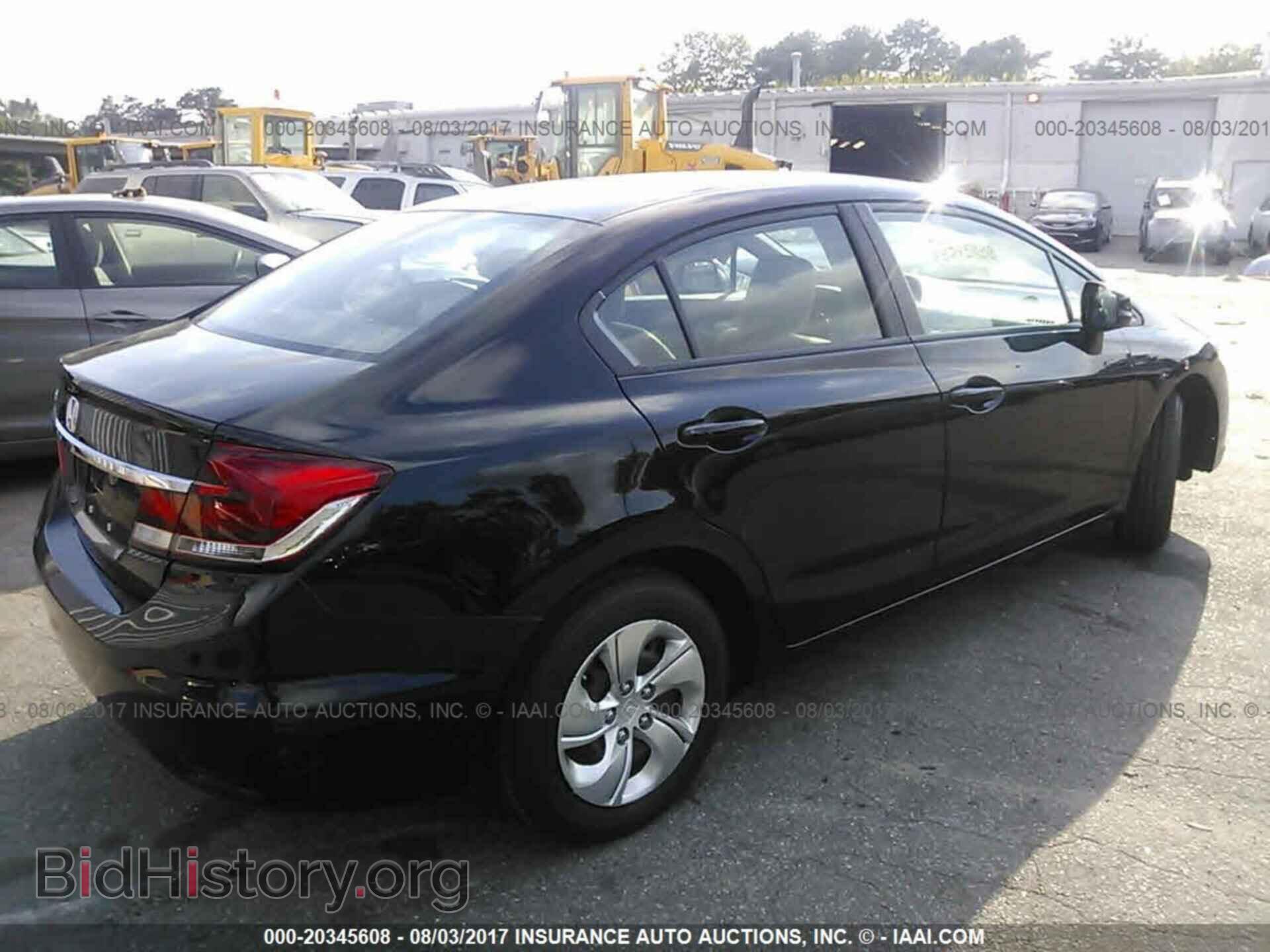 2013 Honda Civic - VIN: 19XFB2F57DE210126 - Photo 4