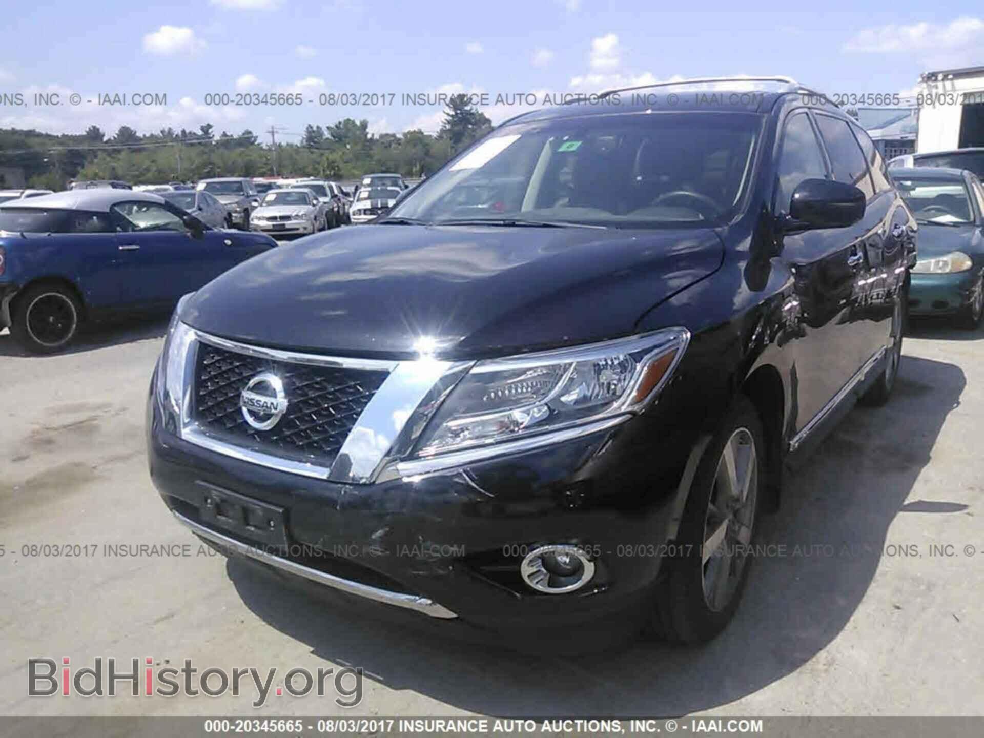 2016 Nissan Pathfinder - VIN: 5N1AR2MM8GC608016 - Фото 2