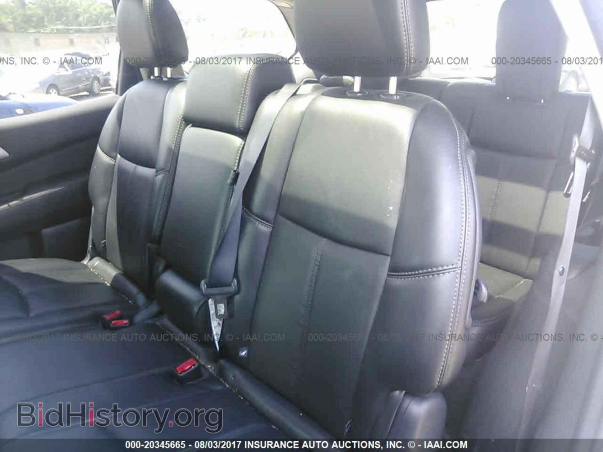 2016 Nissan Pathfinder - VIN: 5N1AR2MM8GC608016 - Фото 8