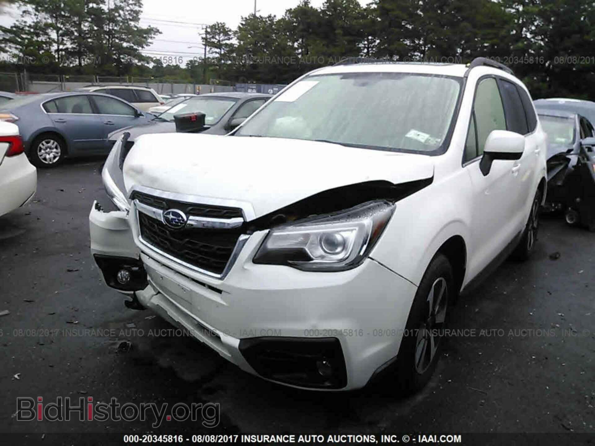 2017 Subaru Forester - VIN: JF2SJARC0HH542917 - Фото 2