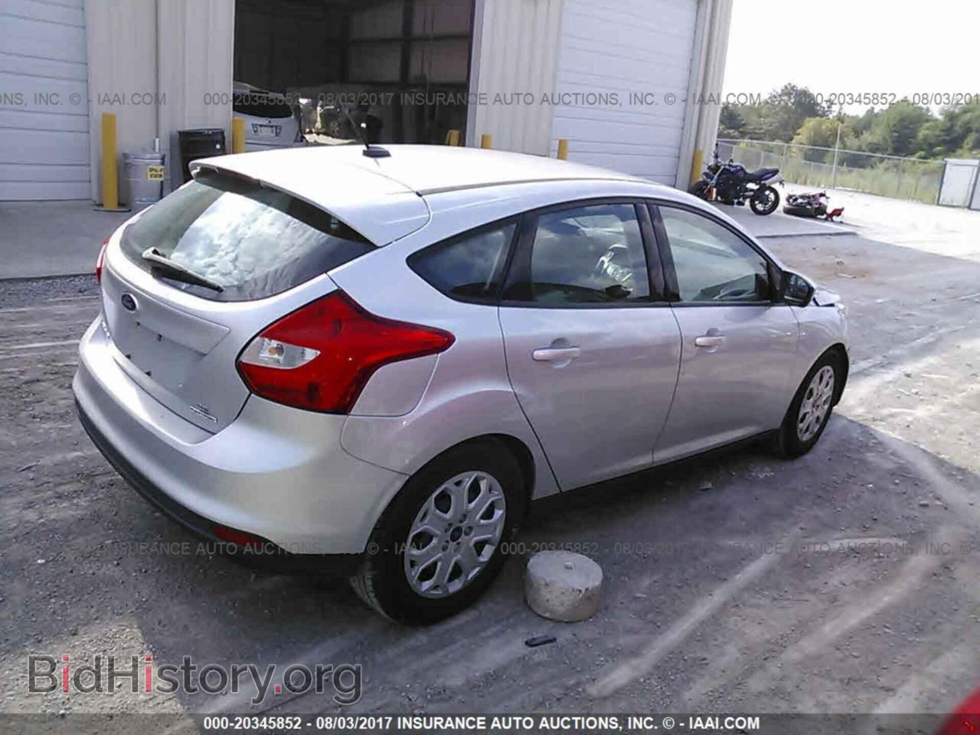 2012 Ford Focus - VIN: 1FAHP3K21CL436704 - Photo 4