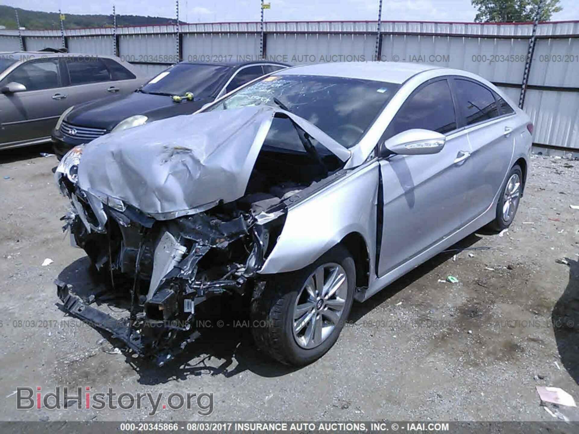 2014 Hyundai SONATA (VIN 5NPEB4AC0EH830357) — фото 2 из 10