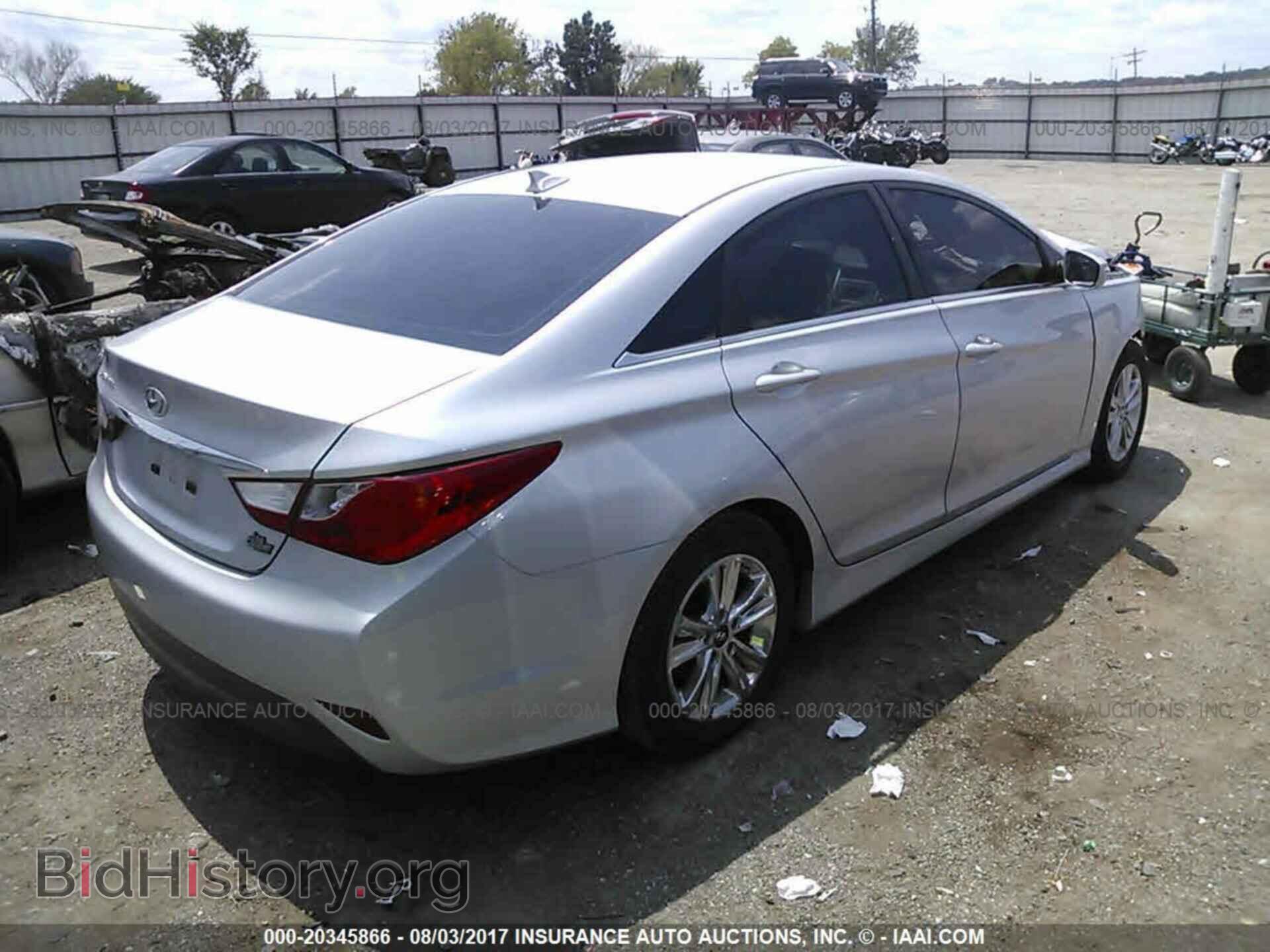 2014 Hyundai SONATA (VIN 5NPEB4AC0EH830357) — фото 4 из 10