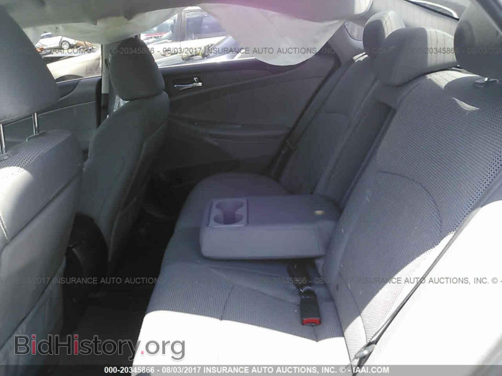 2014 Hyundai SONATA (VIN 5NPEB4AC0EH830357) — фото 8 из 10