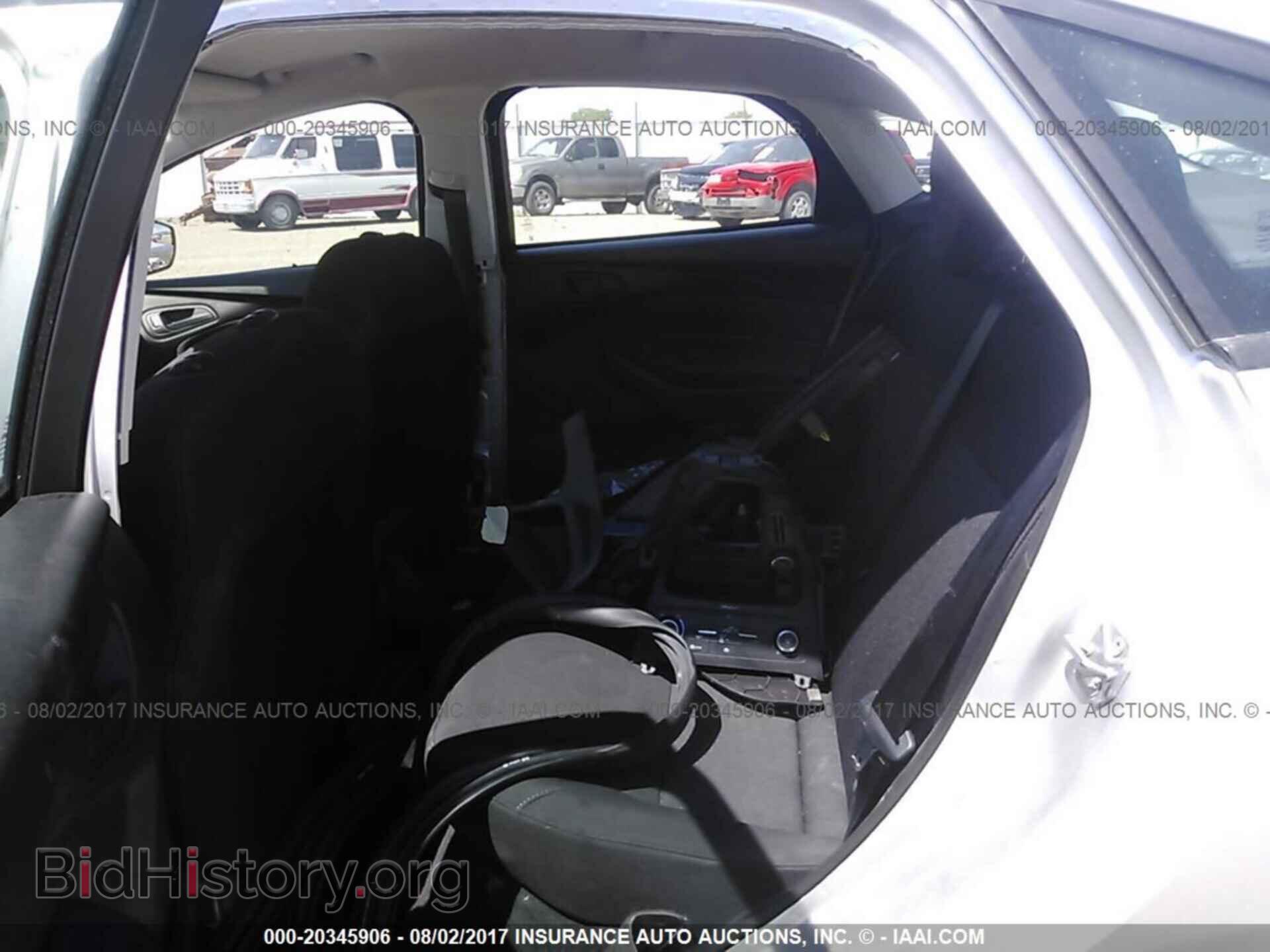 2016 Ford Focus - VIN: 1FADP3E27GL310265 - Фото 8