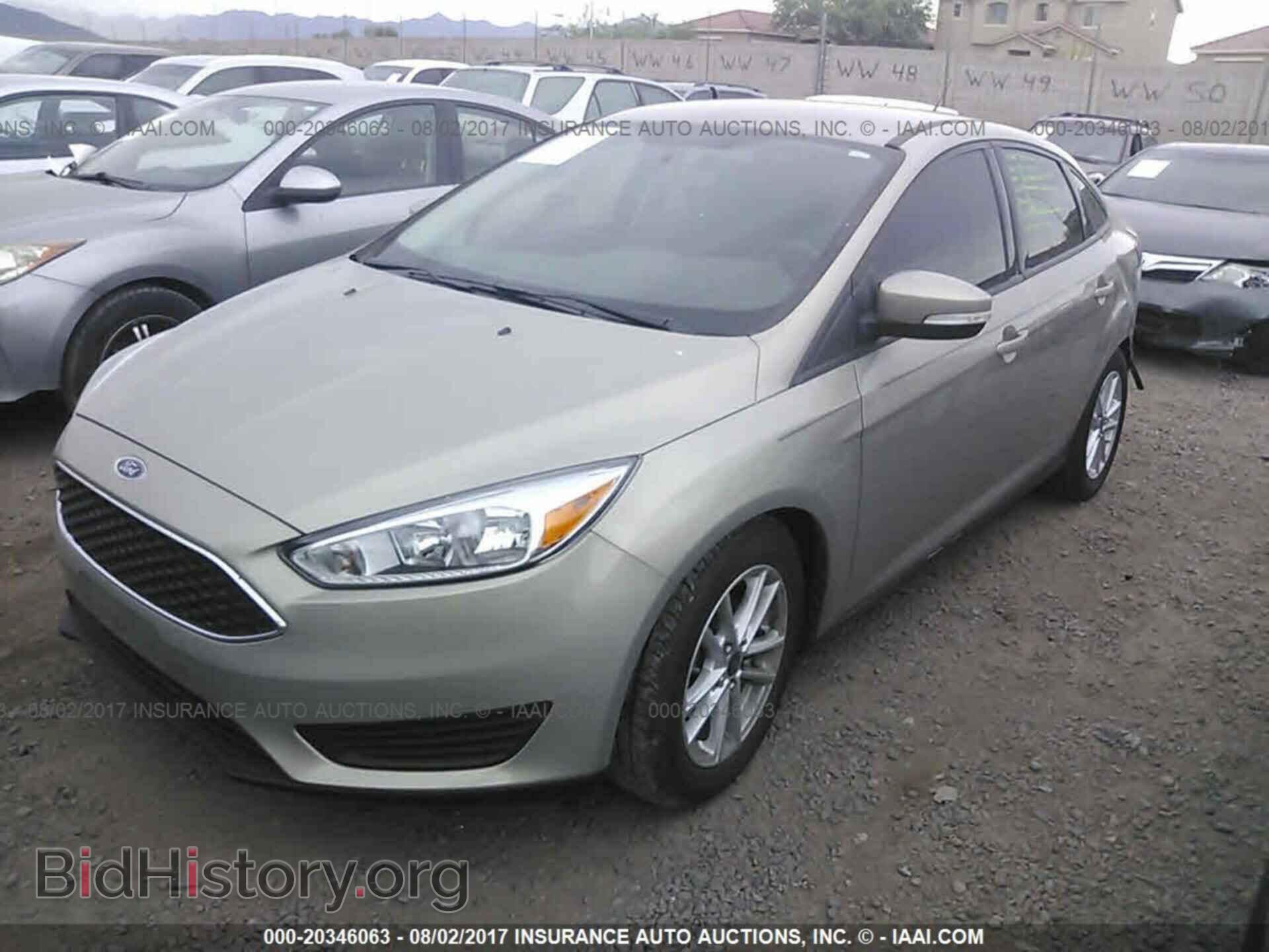2015 Ford Focus - VIN: 1FADP3F20FL385984 - Фото 2