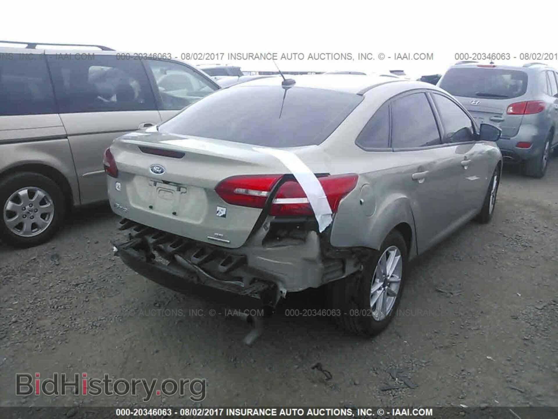 2015 Ford Focus - VIN: 1FADP3F20FL385984 - Фото 4