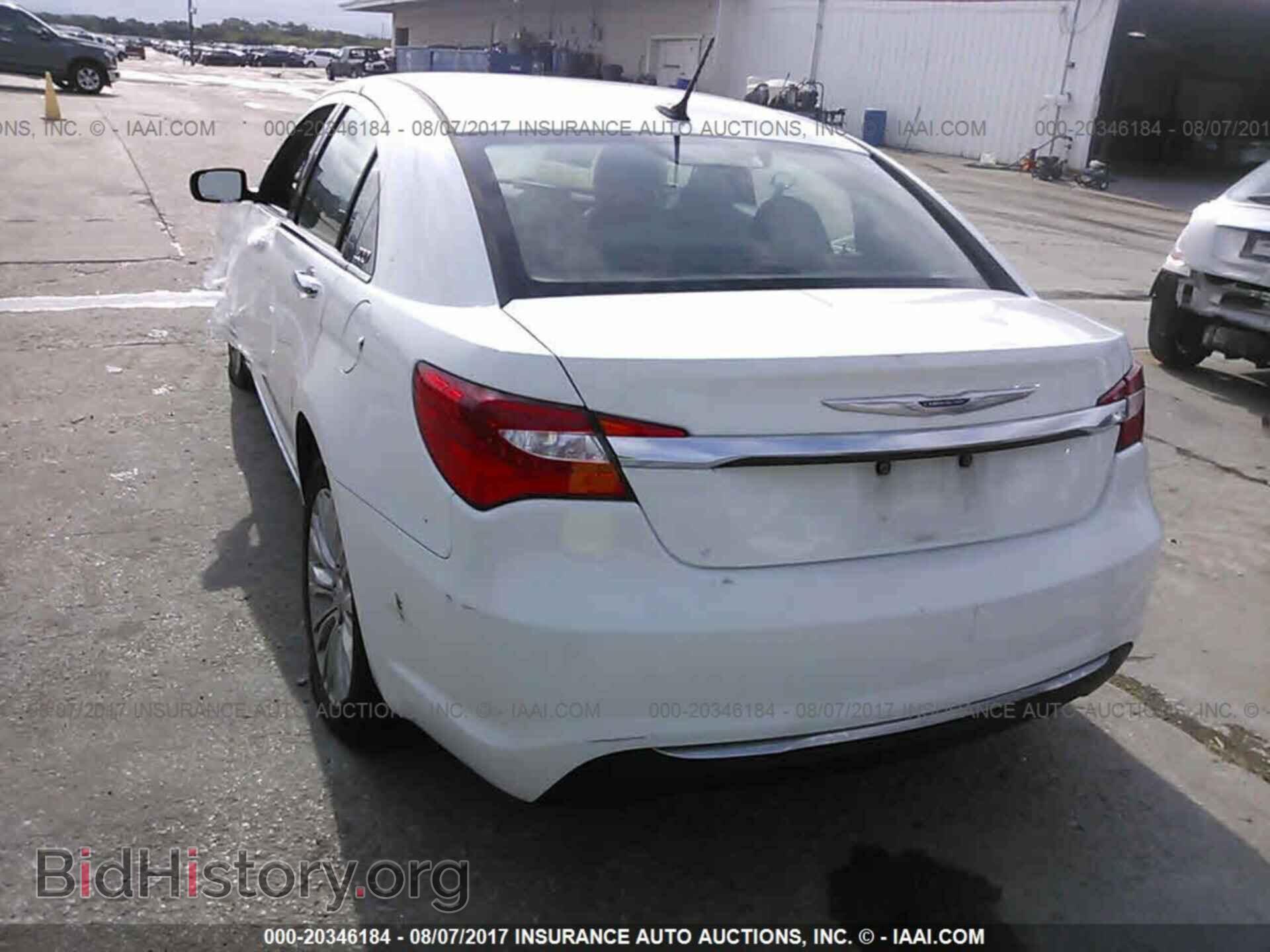 2012 Chrysler 200 - VIN: 1C3CCBCB5CN137802 - Photo 3
