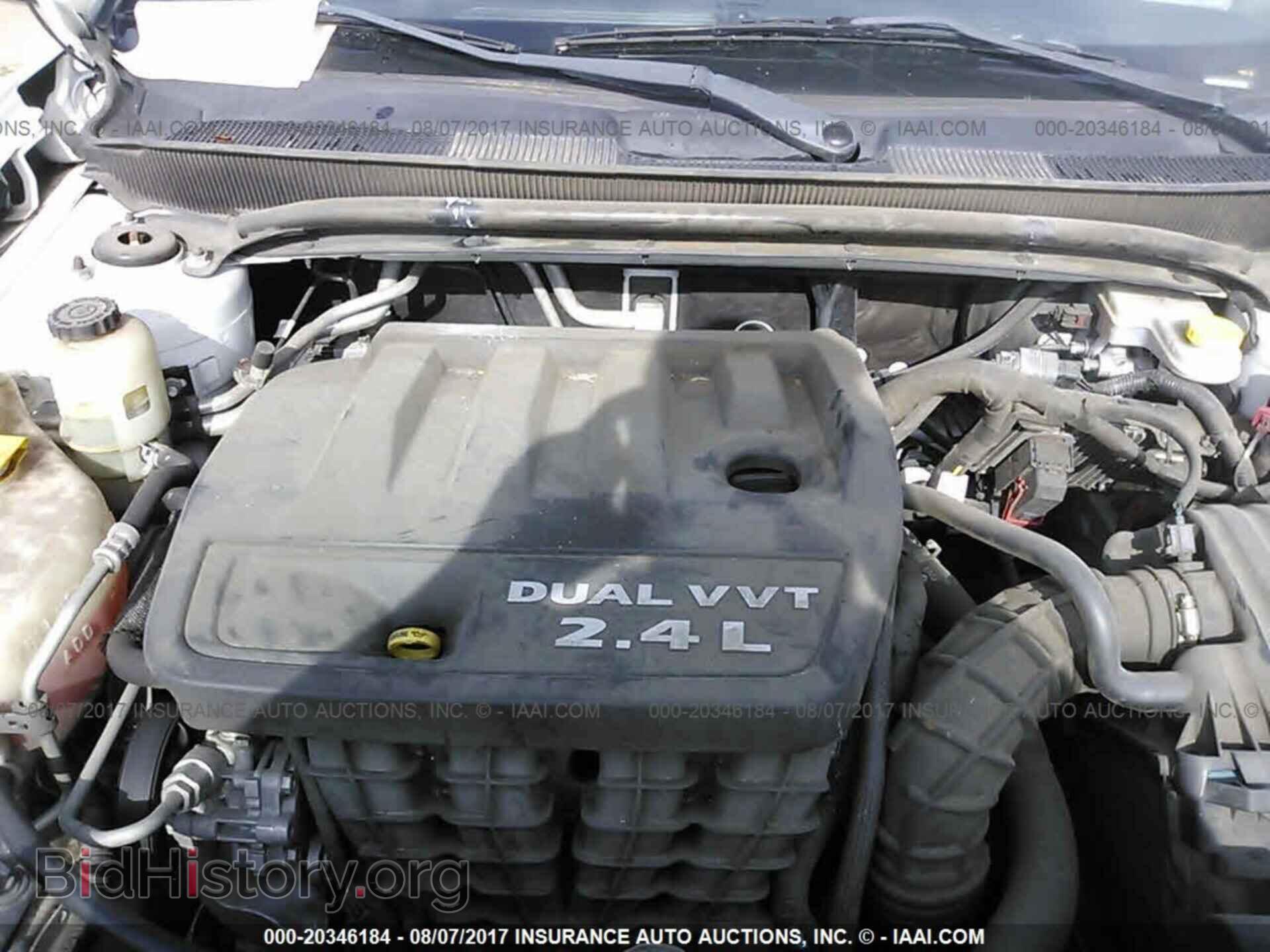 2012 Chrysler 200 - VIN: 1C3CCBCB5CN137802 - Photo 10