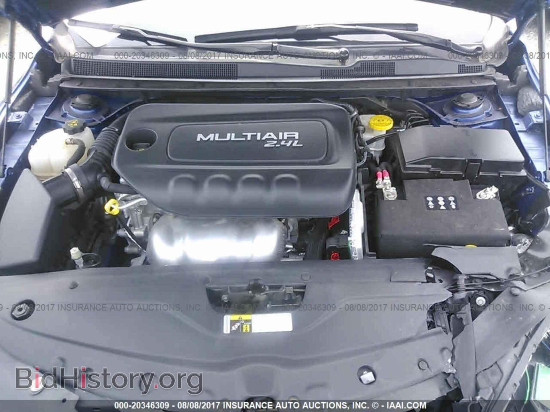 2015 Chrysler 200 - VIN: 1C3CCCAB5FN567939 - Photo 10