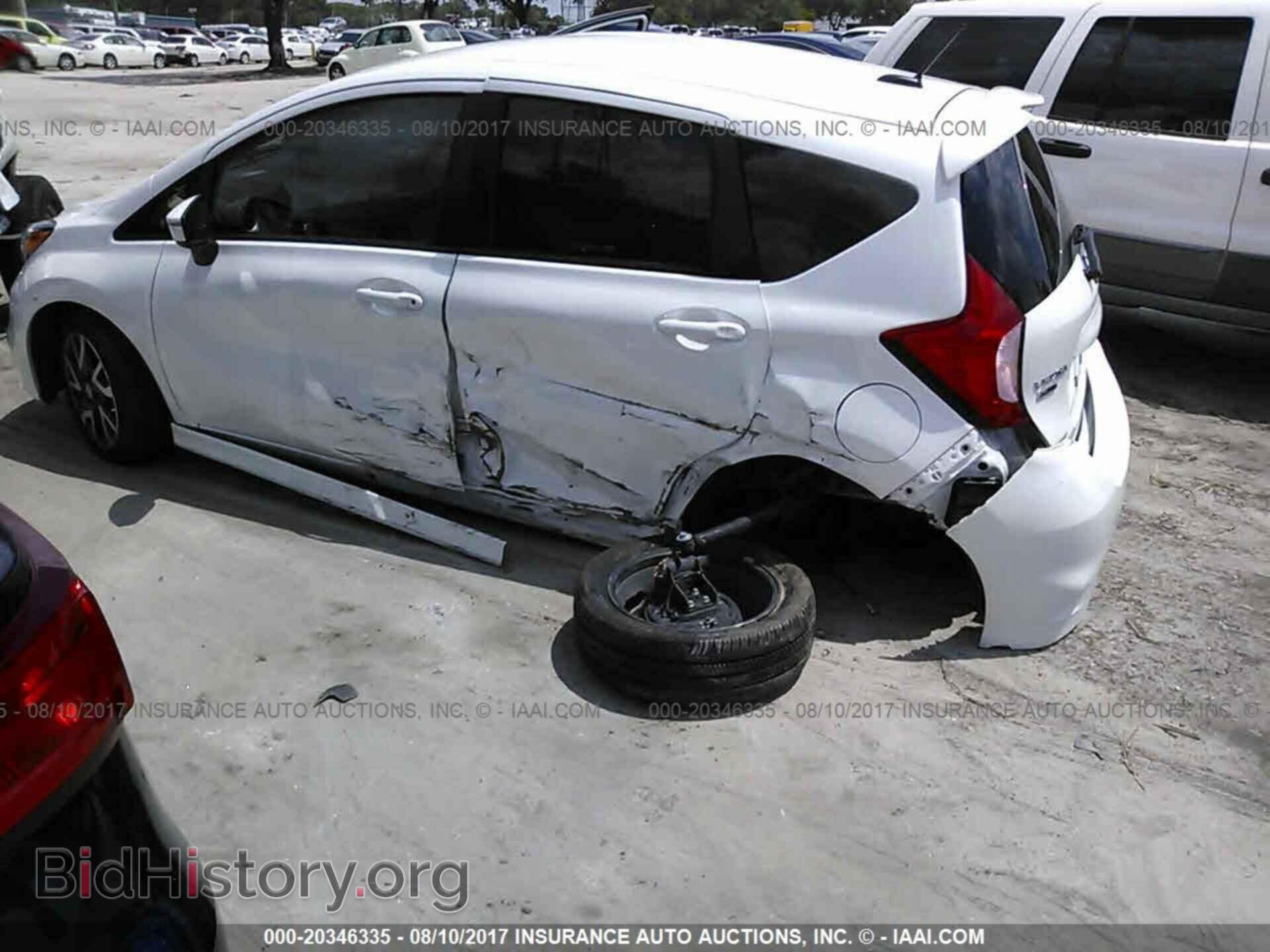 2015 Nissan Versa note - VIN: 3N1CE2CP6FL433663 - Photo 6