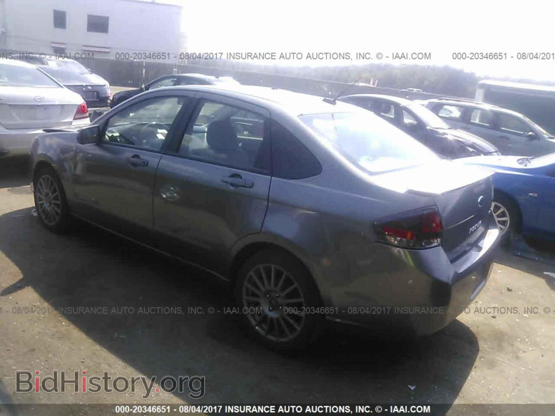 2011 Ford Focus - VIN: 1FAHP3GN4BW153892 - Фото 3