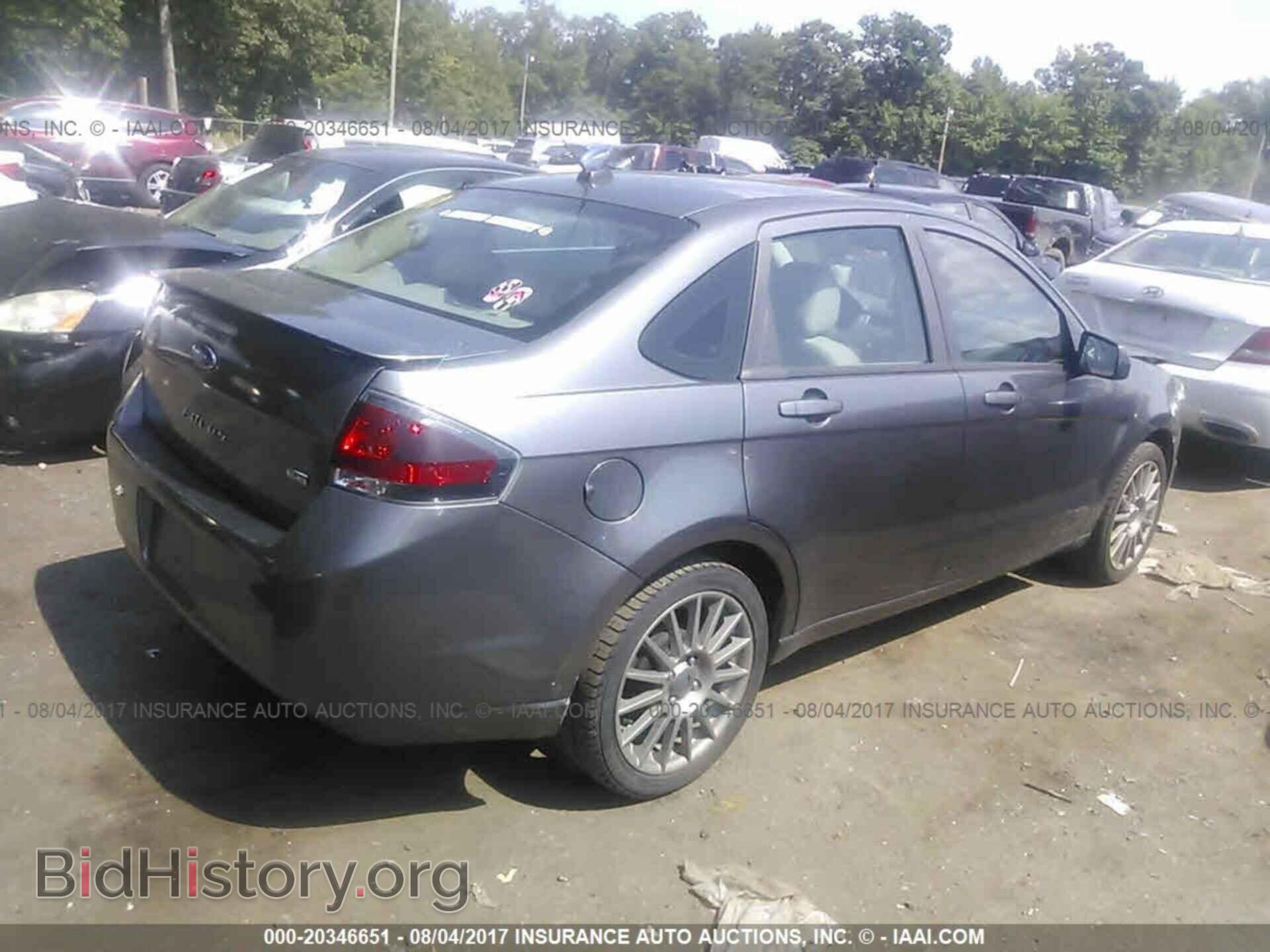 2011 Ford Focus - VIN: 1FAHP3GN4BW153892 - Фото 4