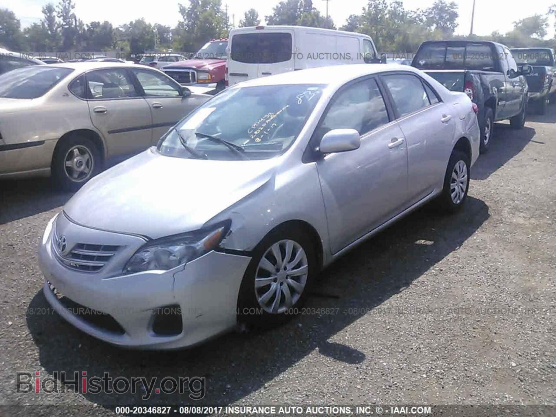 2013 Toyota Corolla - VIN: 2T1BU4EEXDC004402 - Фото 2