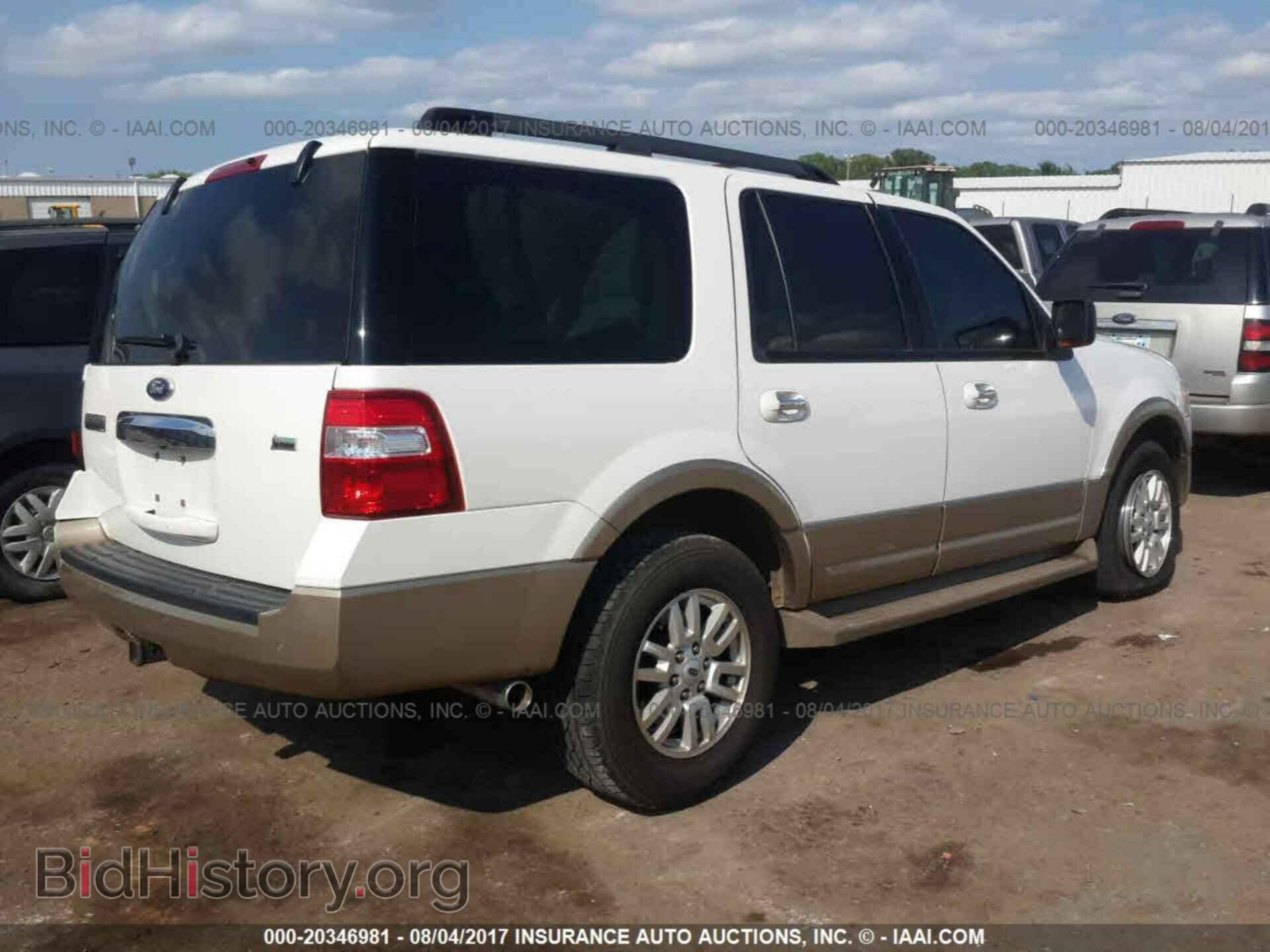 2011 Ford Expedition - VIN: 1FMJU1H53BEF01285 - Фото 4