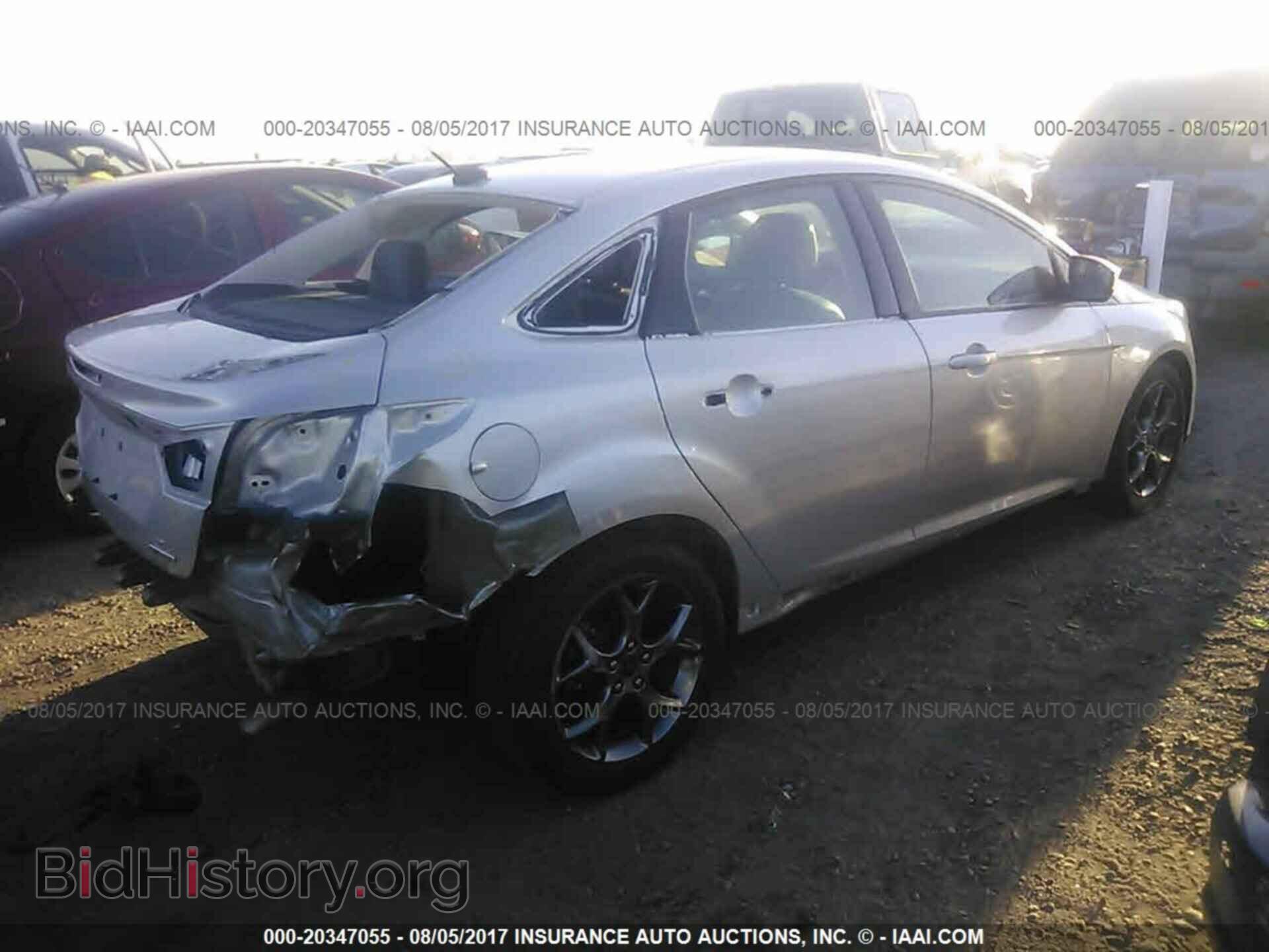 2013 Ford Focus - VIN: 1FADP3F21DL236853 - Photo 4