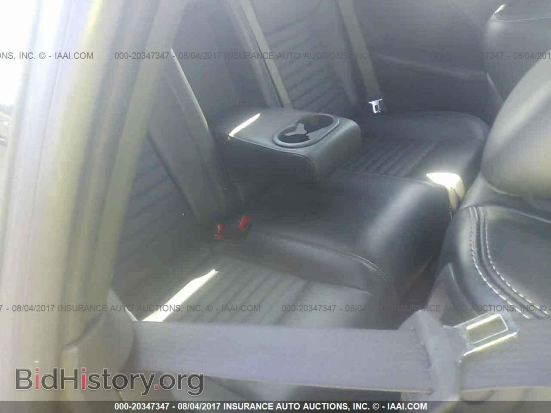 2012 Dodge Challenger - VIN: 2C3CDYAG5CH268137 - Photo 8