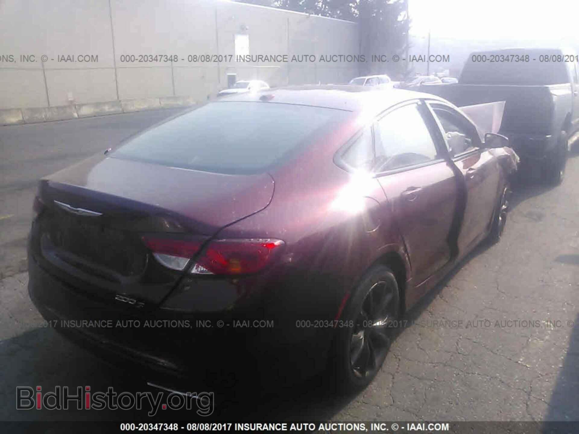 2015 Chrysler 200 - VIN: 1C3CCCBB2FN591520 - Photo 4