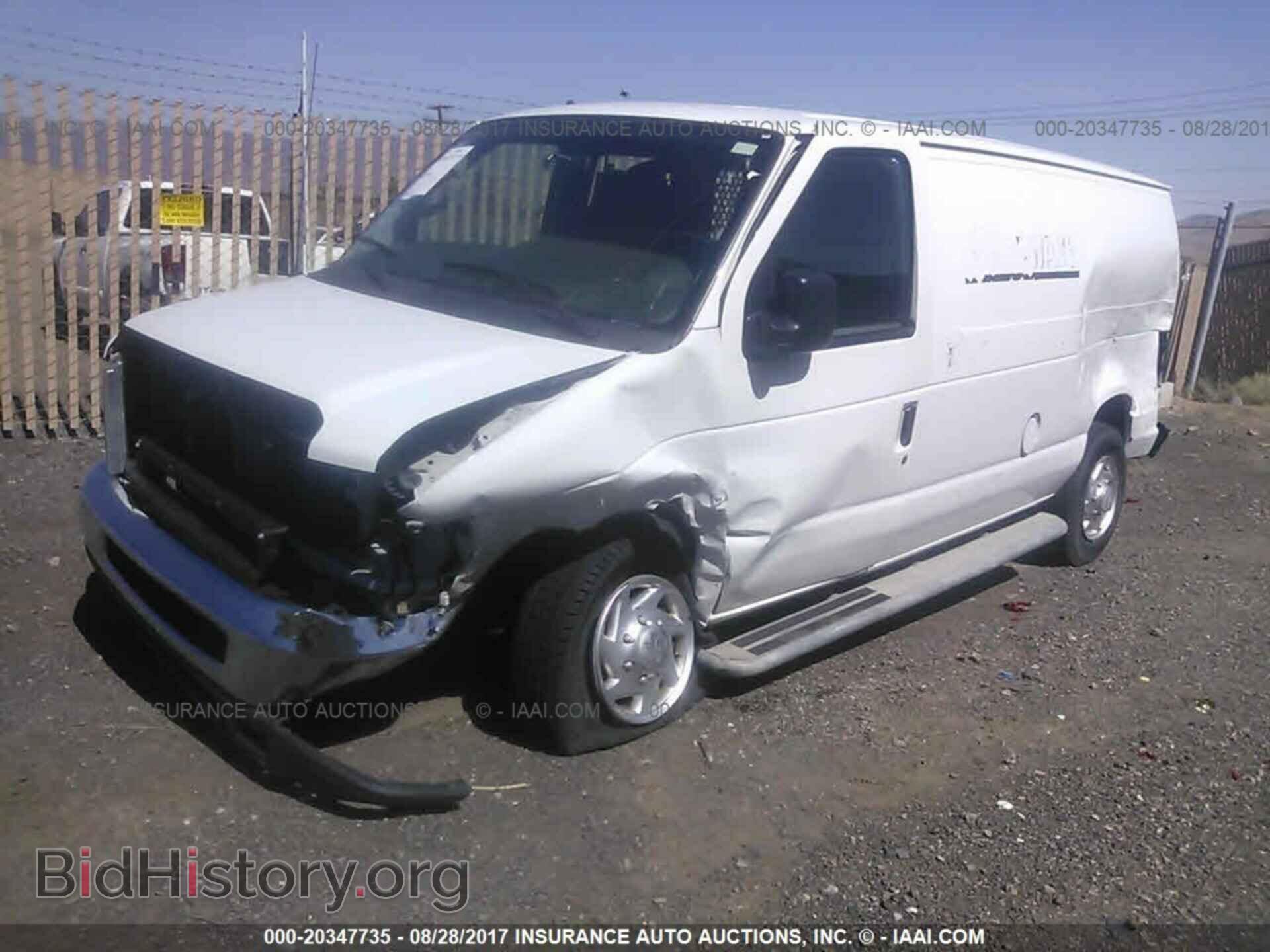 2011 Ford Econoline - VIN: 1FTNE2EW0BDA57052 - Фото 2