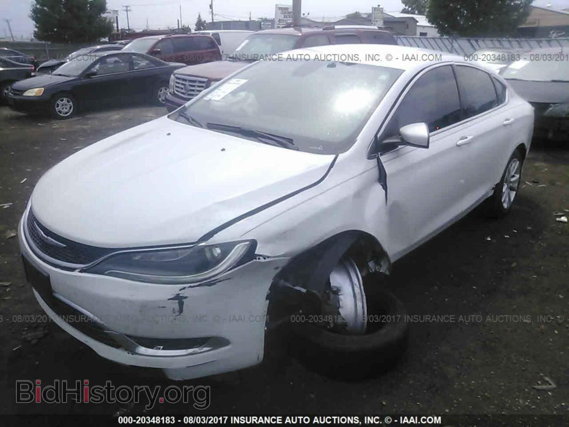 2015 Chrysler 200 - VIN: 1C3CCCAB6FN557663 - Photo 2