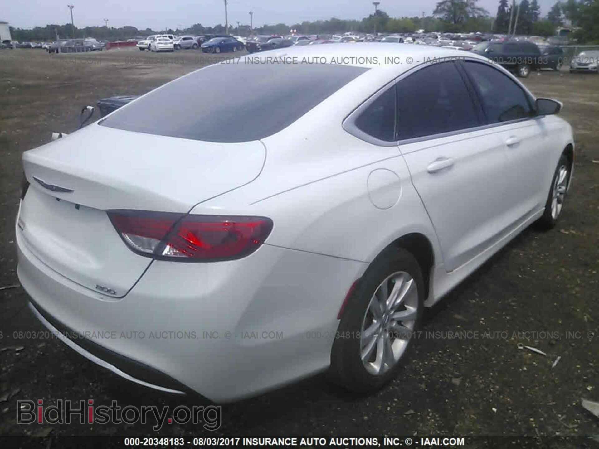 2015 Chrysler 200 - VIN: 1C3CCCAB6FN557663 - Photo 4