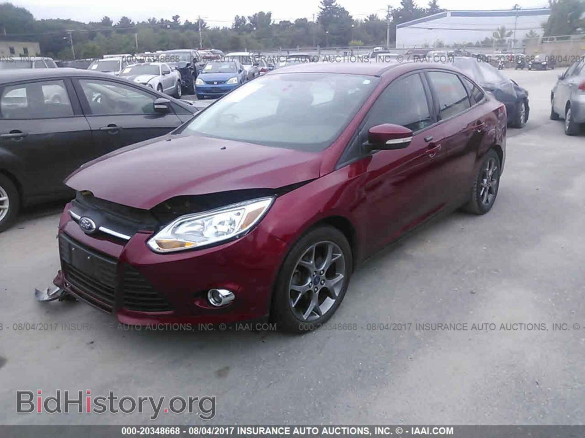 2014 Ford Focus - VIN: 1FADP3F24EL250862 - Фото 2