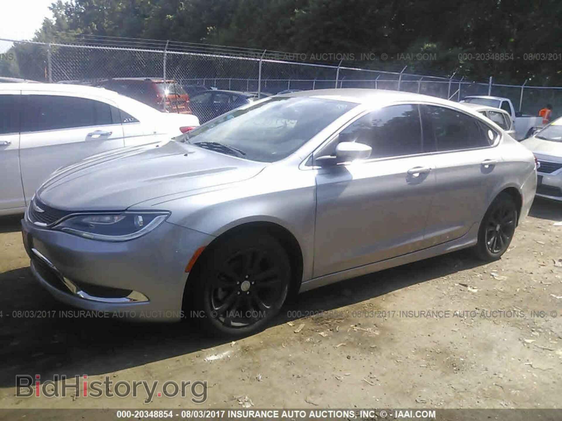 2015 Chrysler 200 - VIN: 1C3CCCAB0FN568853 - Фото 2