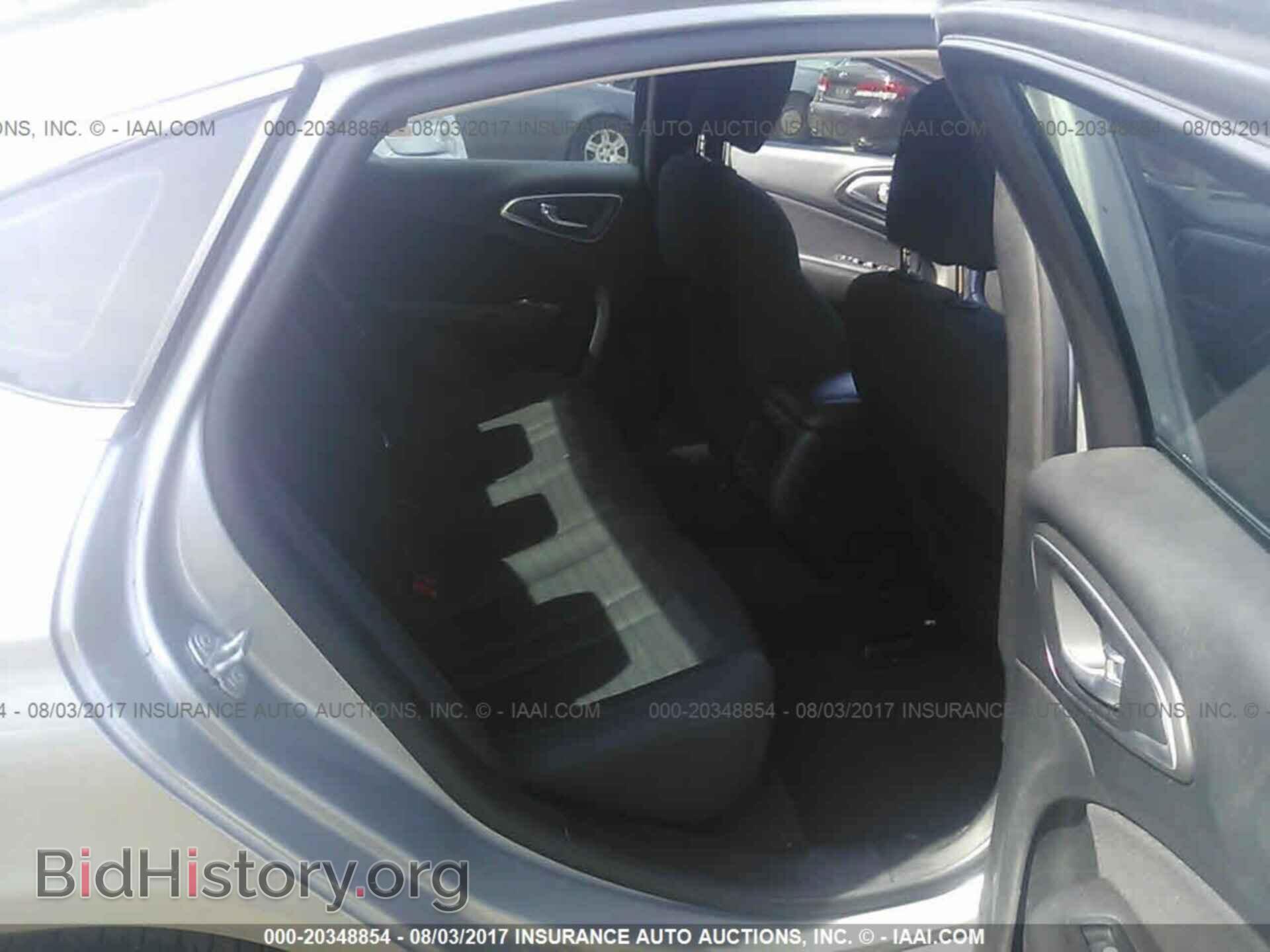 2015 Chrysler 200 - VIN: 1C3CCCAB0FN568853 - Фото 8
