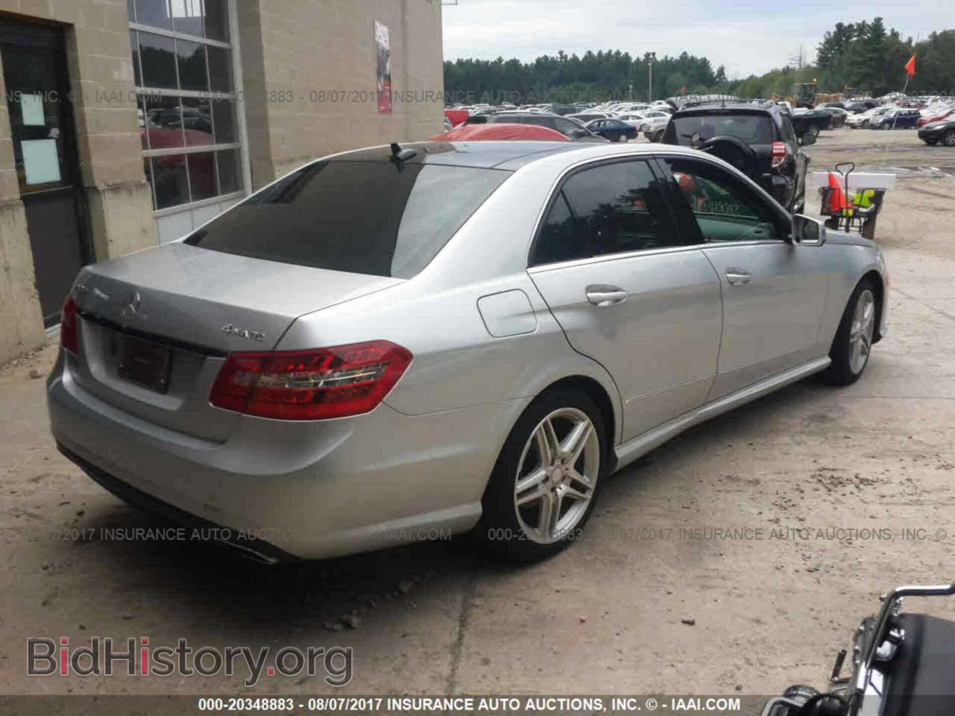 2011 Mercedes-benz E - VIN: WDDHF8HB3BA433272 - Photo 4