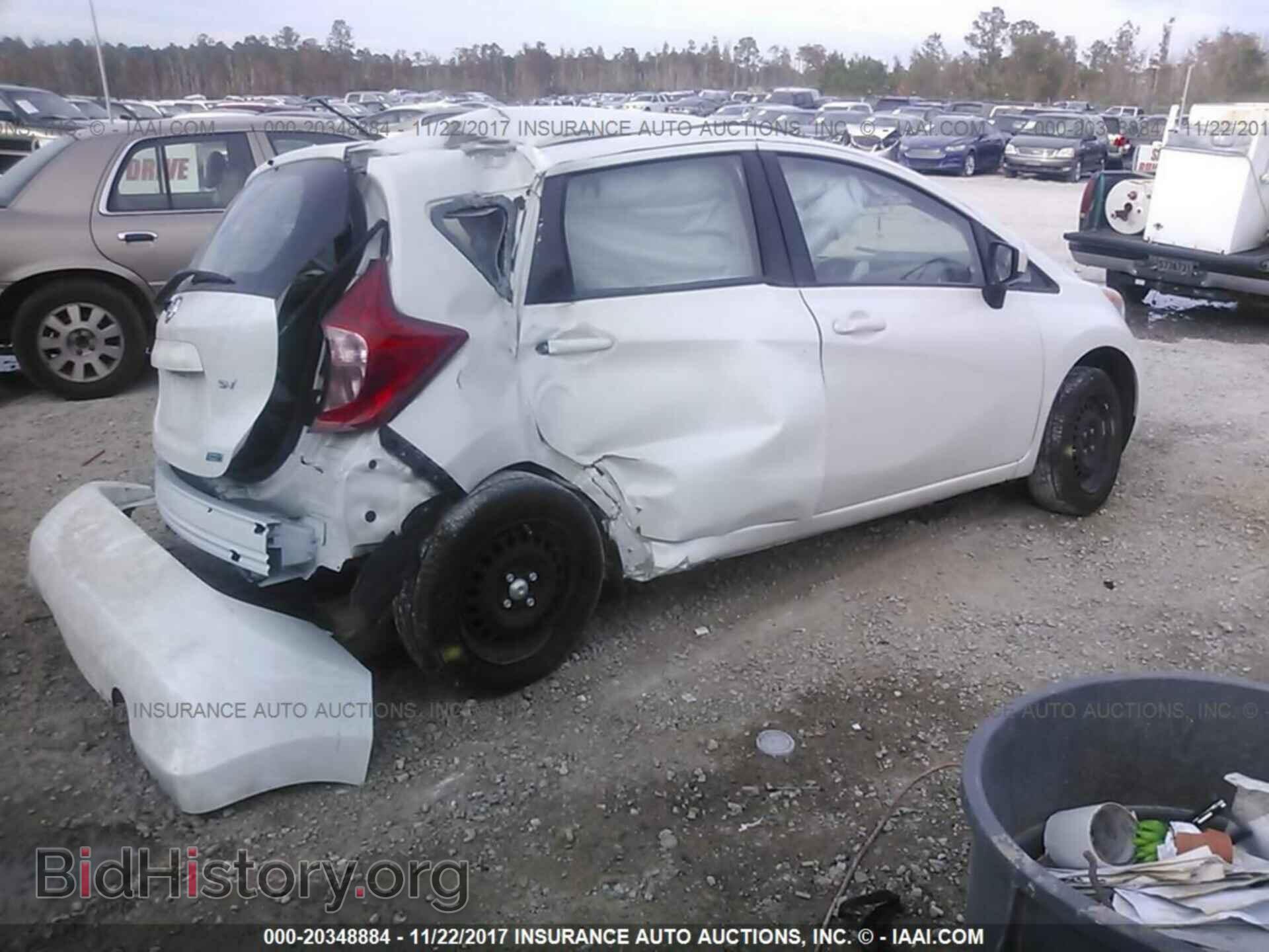 2015 Nissan Versa note - VIN: 3N1CE2CP7FL376874 - Фото 4